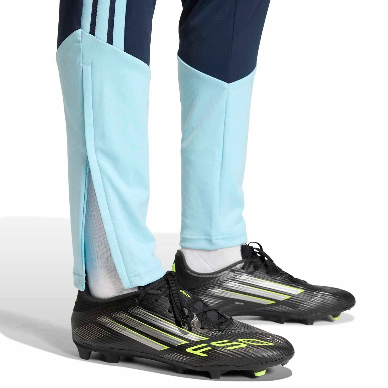 adidas Argentina FC Football World Cup 2026 Tiro Training Pants - Image 4
