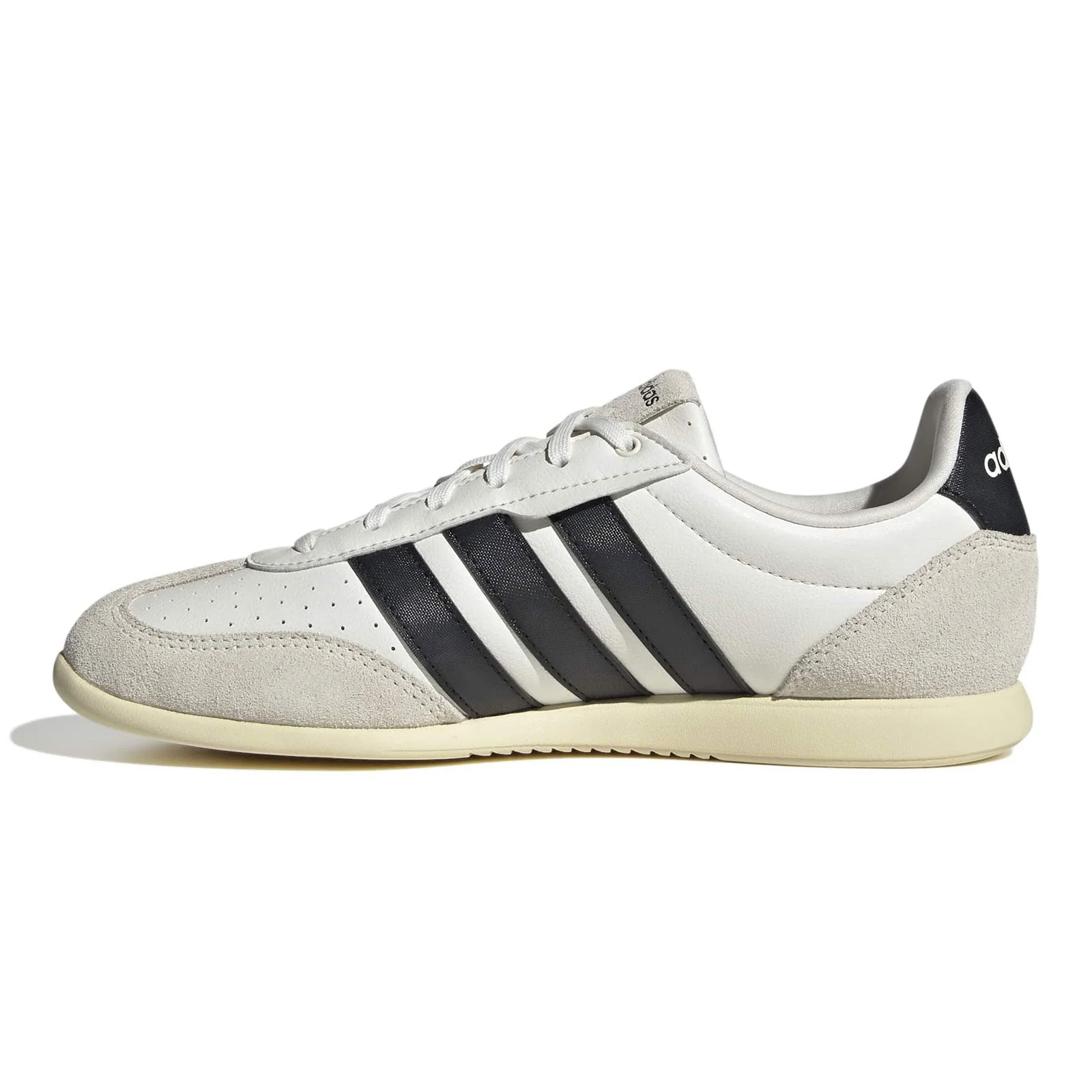 adidas Barreda Lo 3-Stripe Womens Regular-Fit Shoes - Image 2