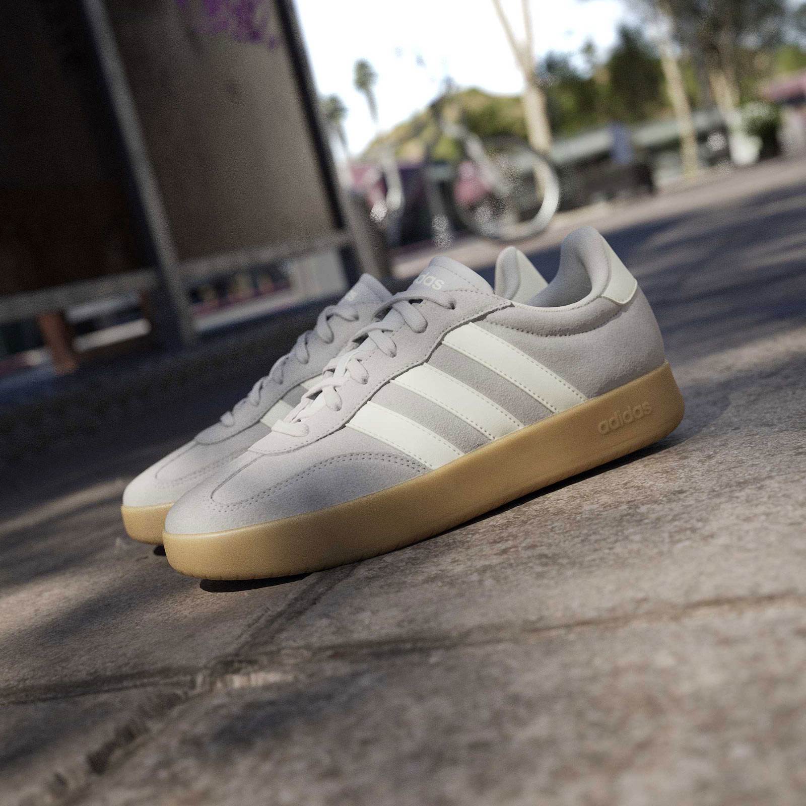 adidas Barreda T-Toe Mens Regular-Fit Shoes - Image 12