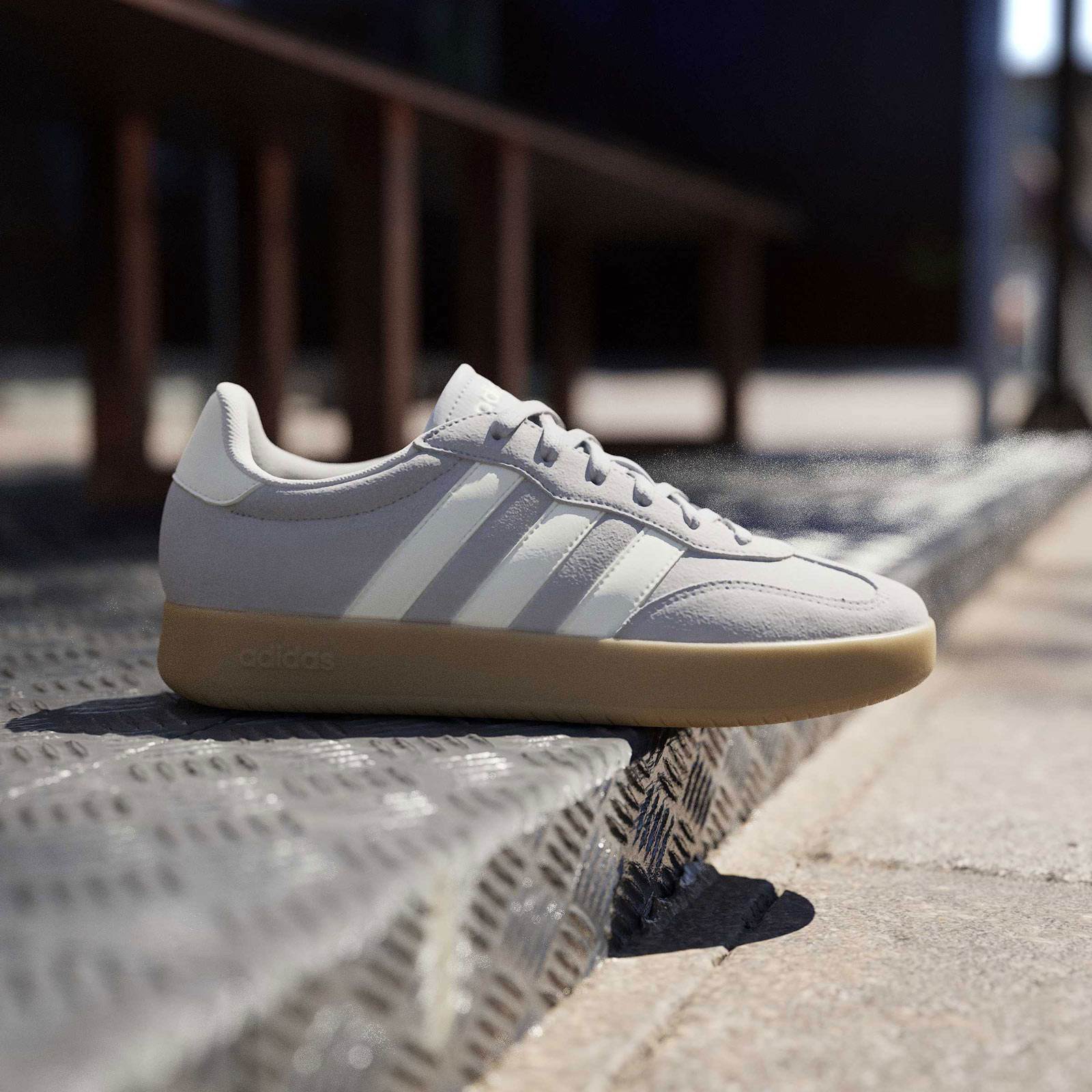 adidas Barreda T-Toe Mens Regular-Fit Shoes - Image 7
