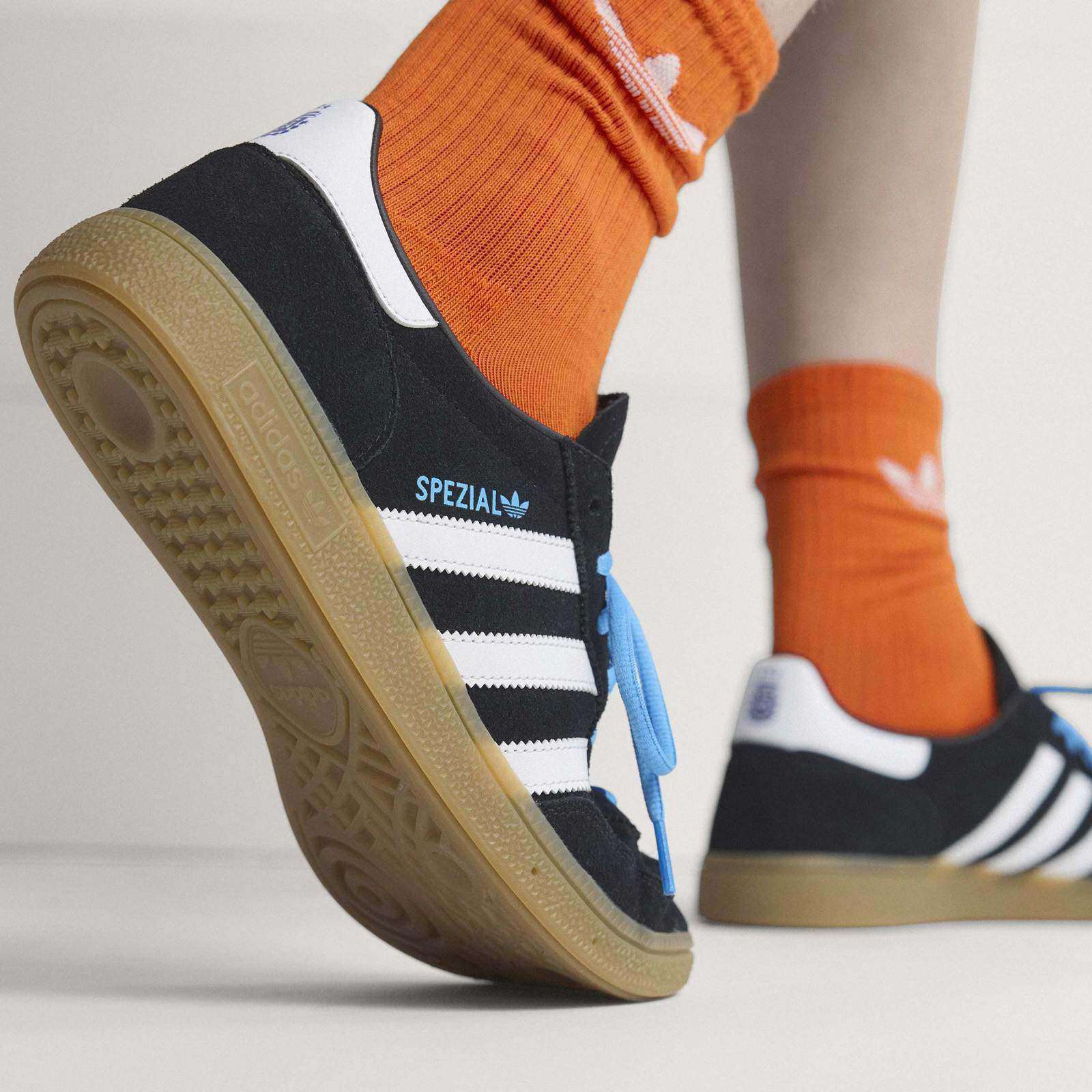 adidas Argentina Handball Spezial Regular-Fit Mens Shoes - Image 8