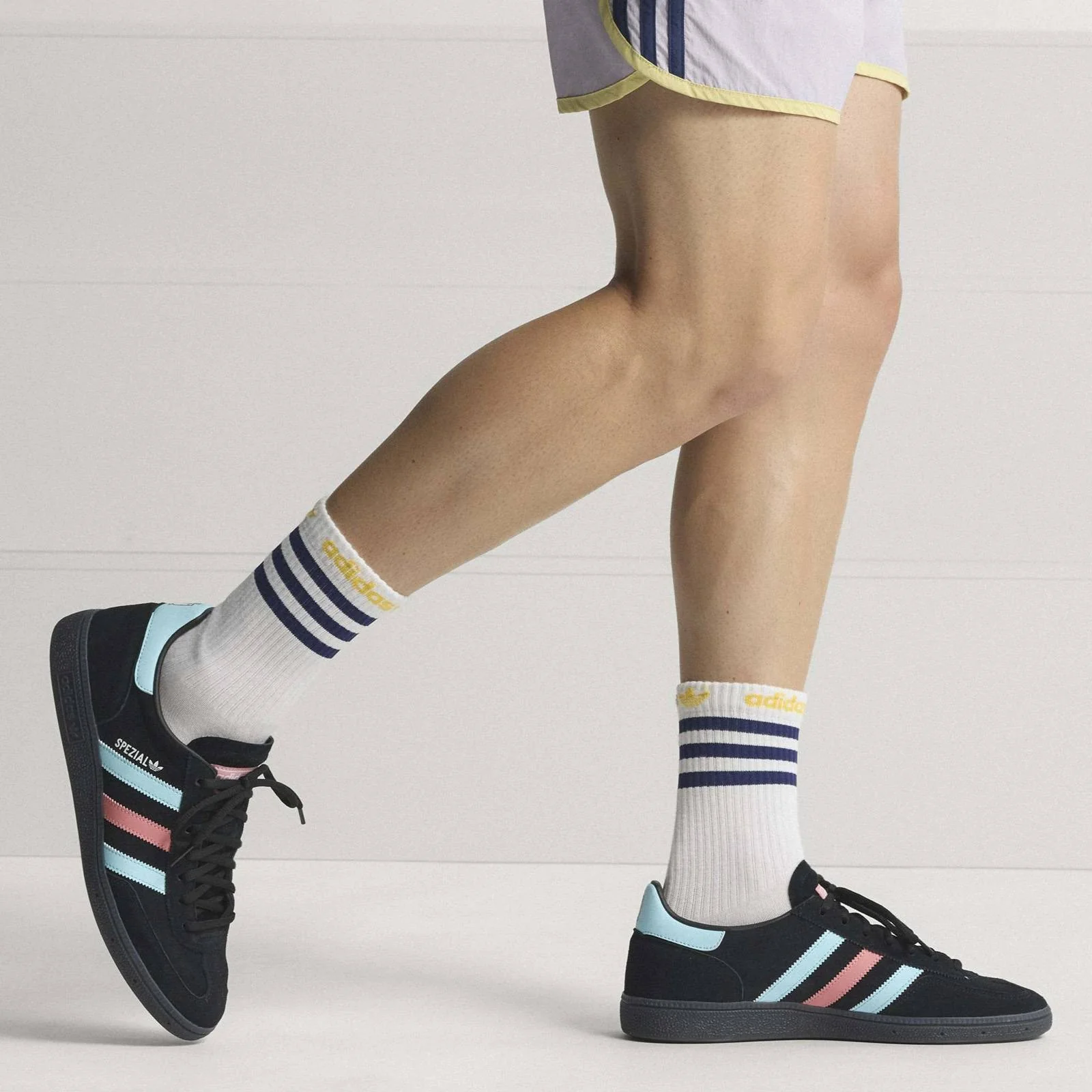 adidas Belgium Handball Spezial Regular-Fit Mens Shoes - Image 7