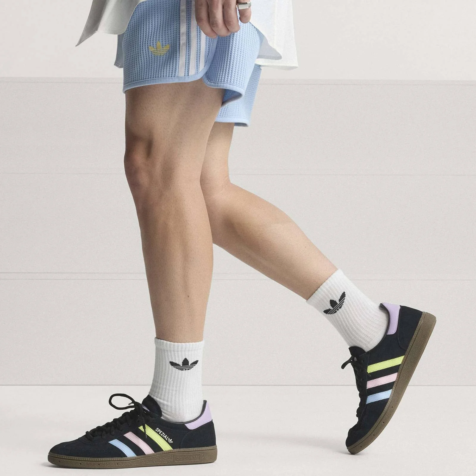adidas Japan Handball Spezial Regular-Fit Mens Shoes - Image 7