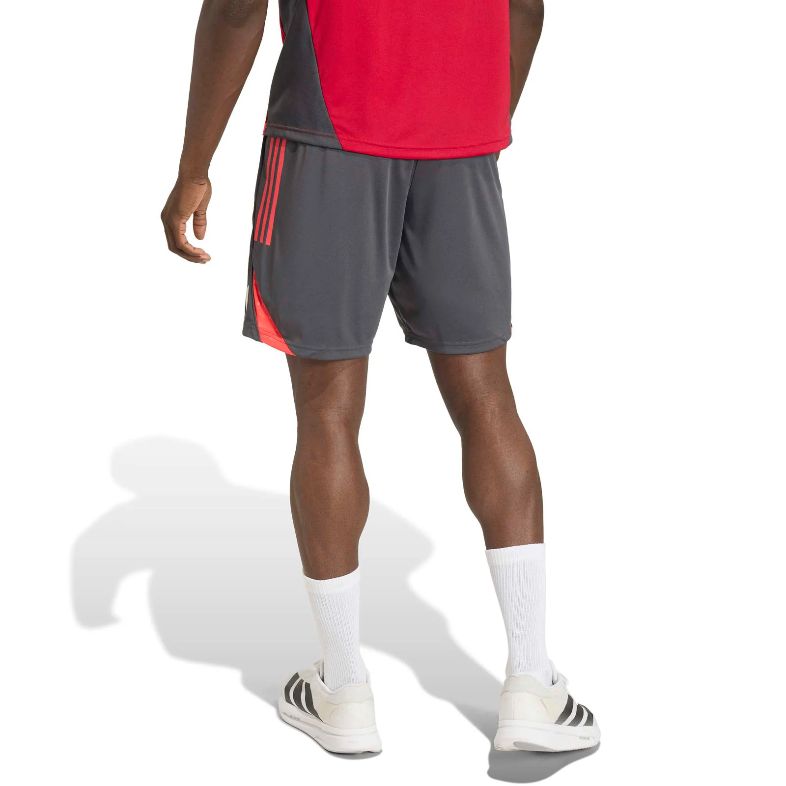 adidas Liverpool FC Tiro 2025 Competition Training Shorts - Image 2