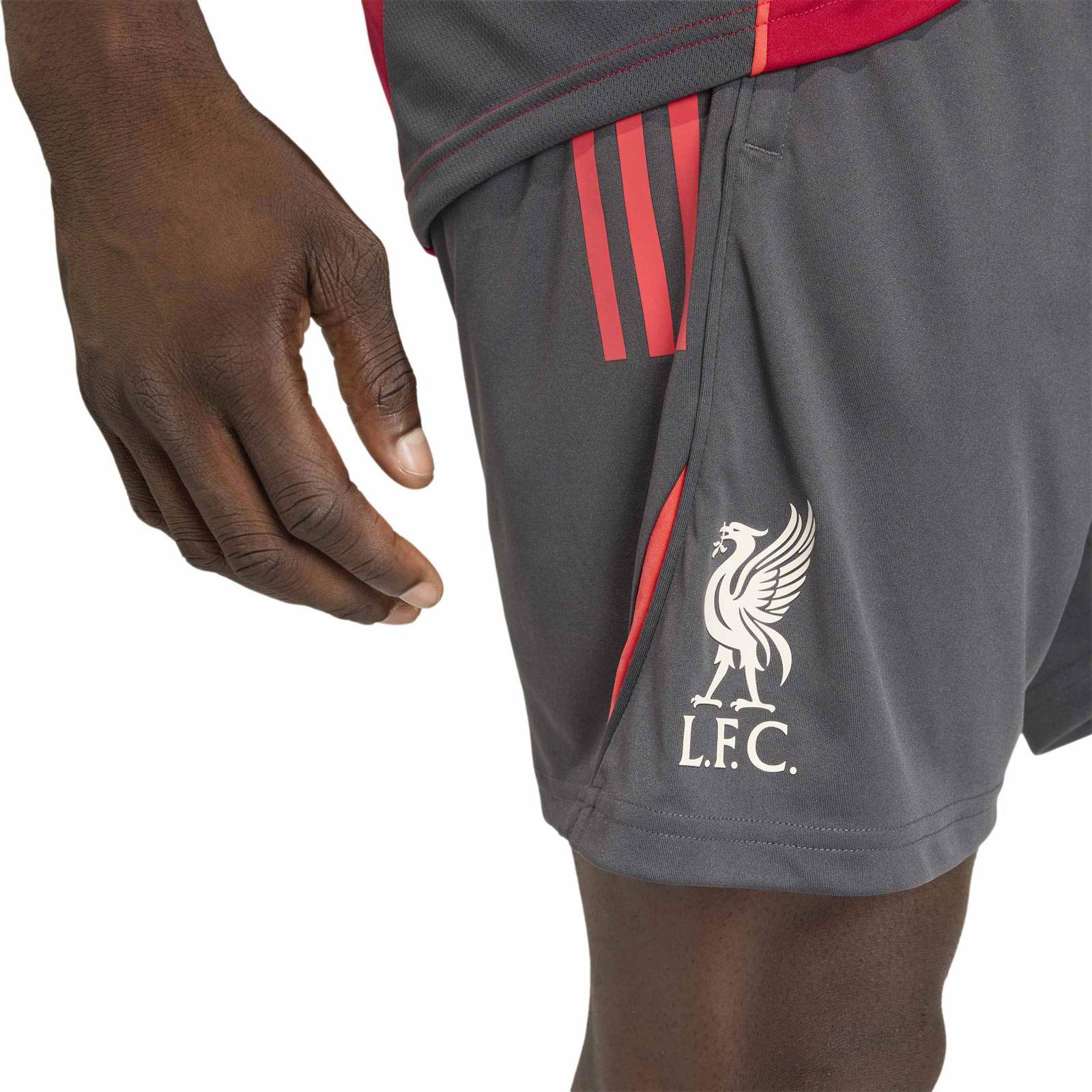 adidas Liverpool FC Tiro 2025 Competition Training Shorts - Image 4