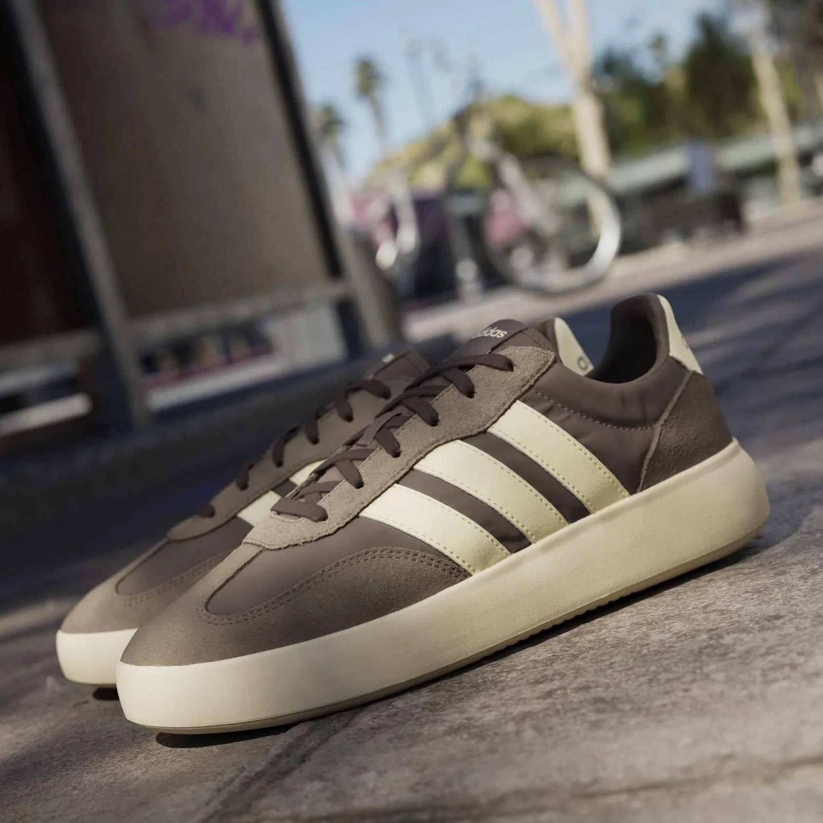 adidas Barreda Decode Mens Regular-Fit T-Toe Shoes - Image 12