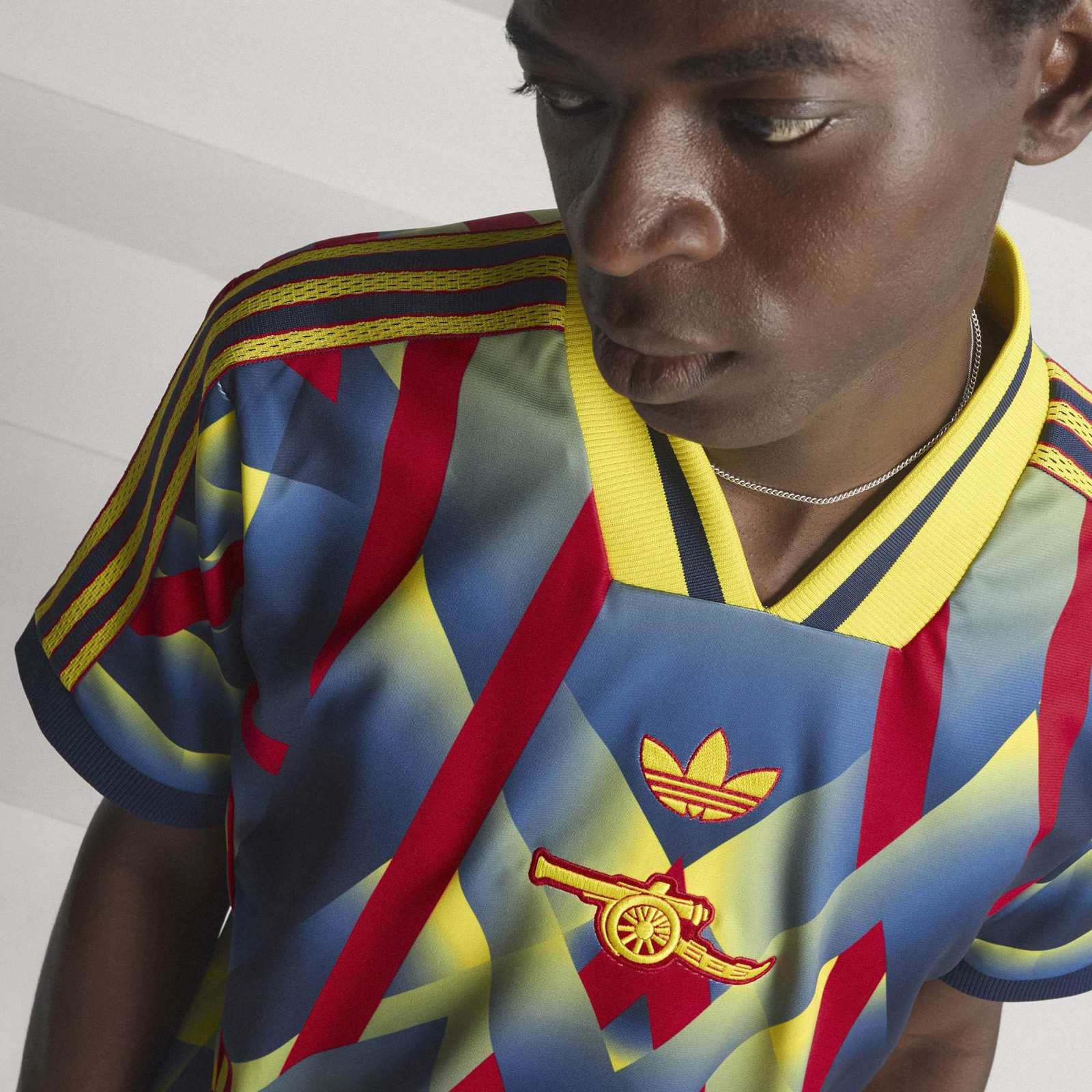 adidas Arsenal Football 2025/26 Adults Short Sleeve Jersey - Image 8