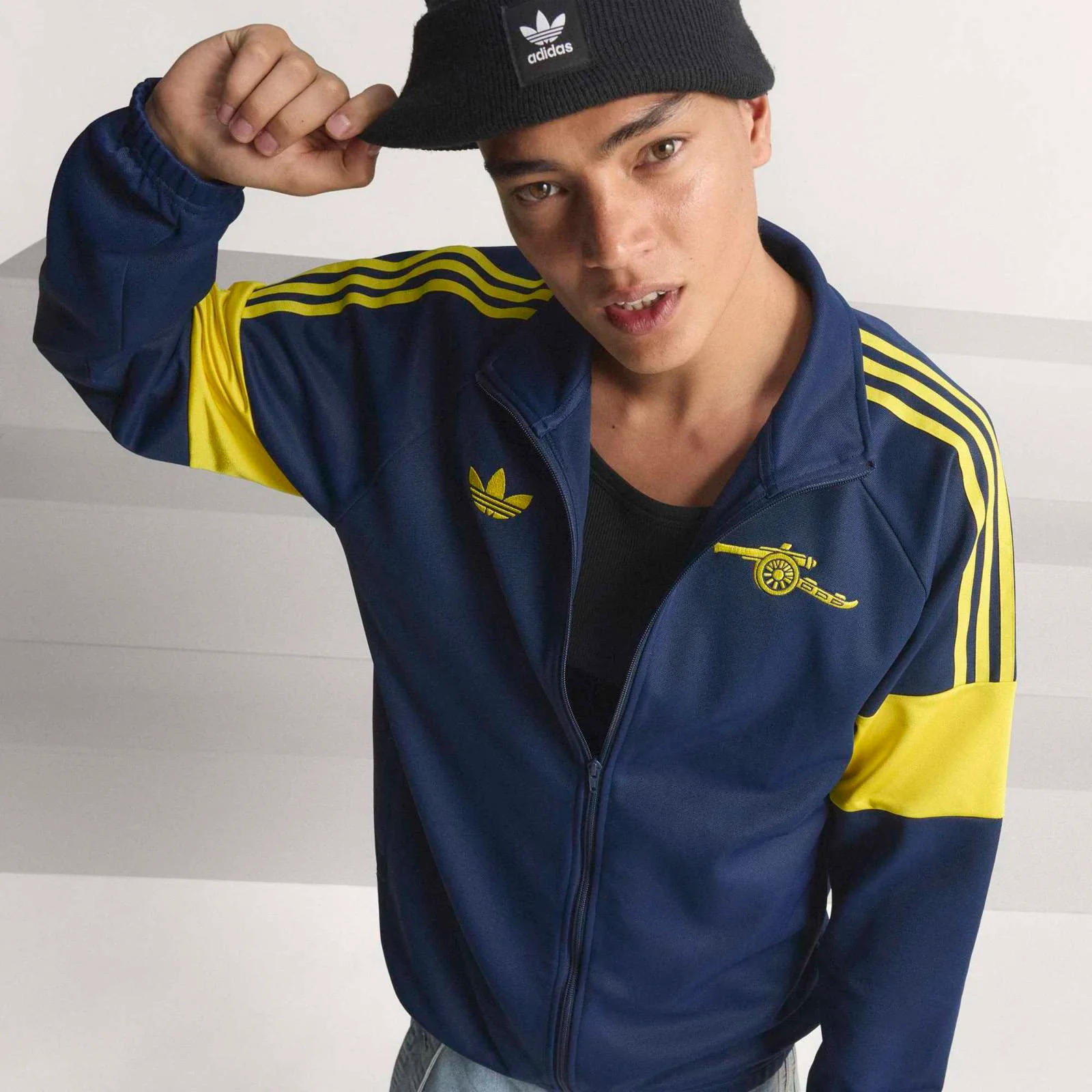 adidas Arsenal Football 2025/26 Adults Full-Zip Track Top - Image 9