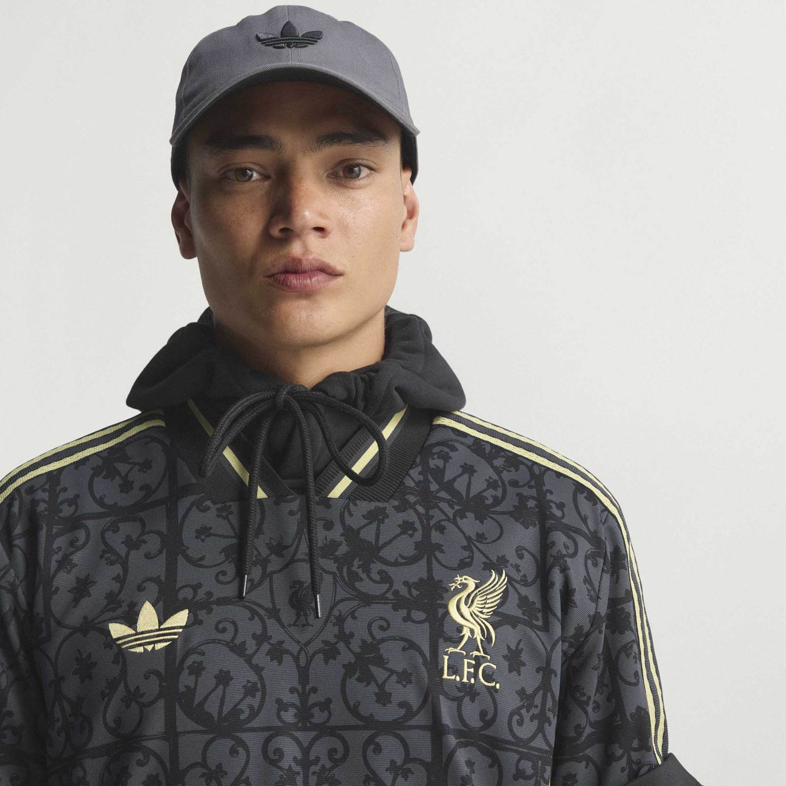 adidas Liverpool Football 2025/26 Adults Loose-Fit Jersey - Image 8