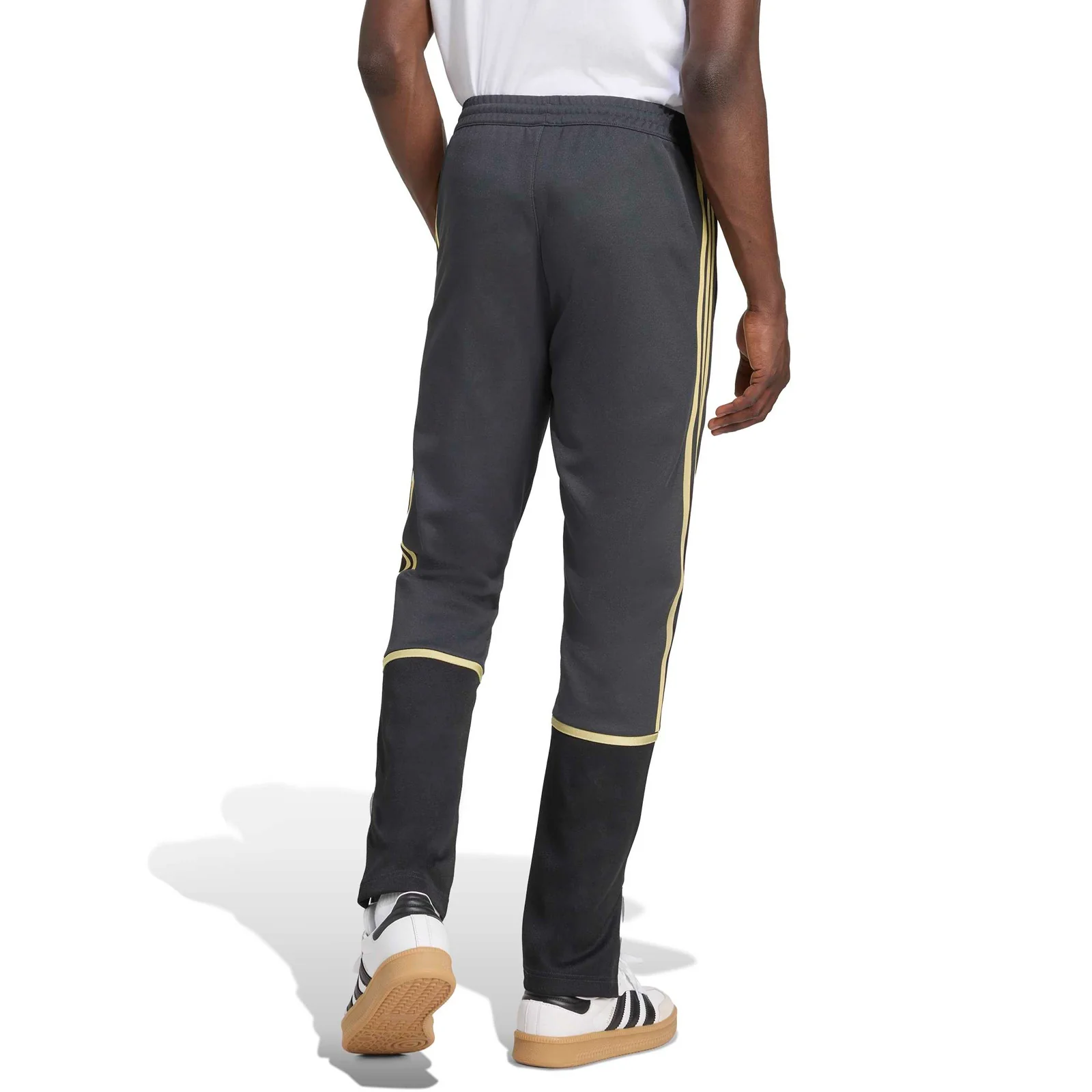 adidas Liverpool Football 2025/26 Adults Slim-Fit Track Pant - Image 2