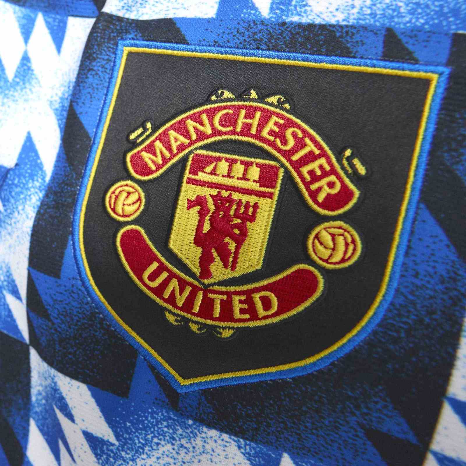 adidas Manchester United Football 2025/26 Adults Jersey - Image 7