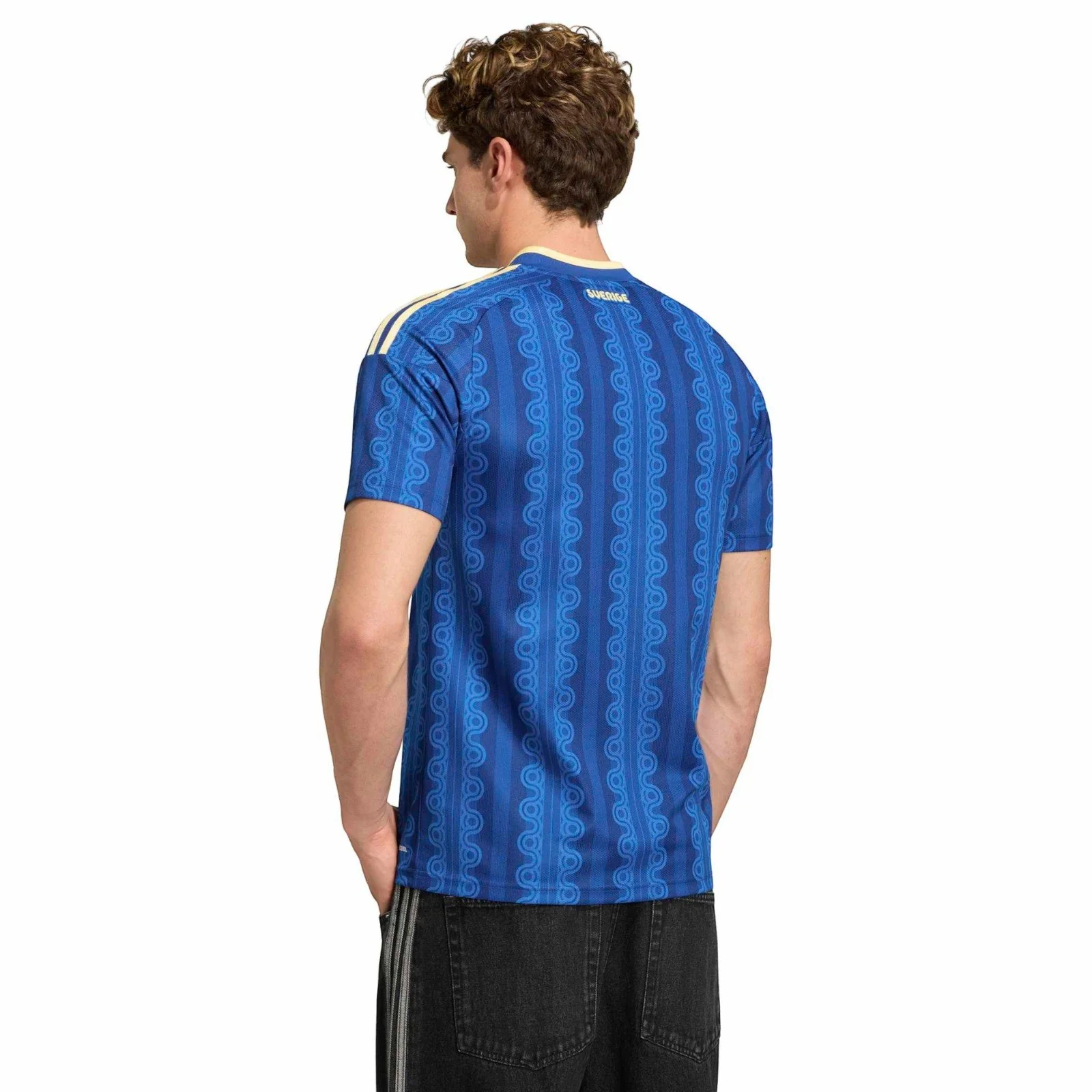 adidas OG Sweden Football World Cup 2026 Adults Away Jersey - Image 4