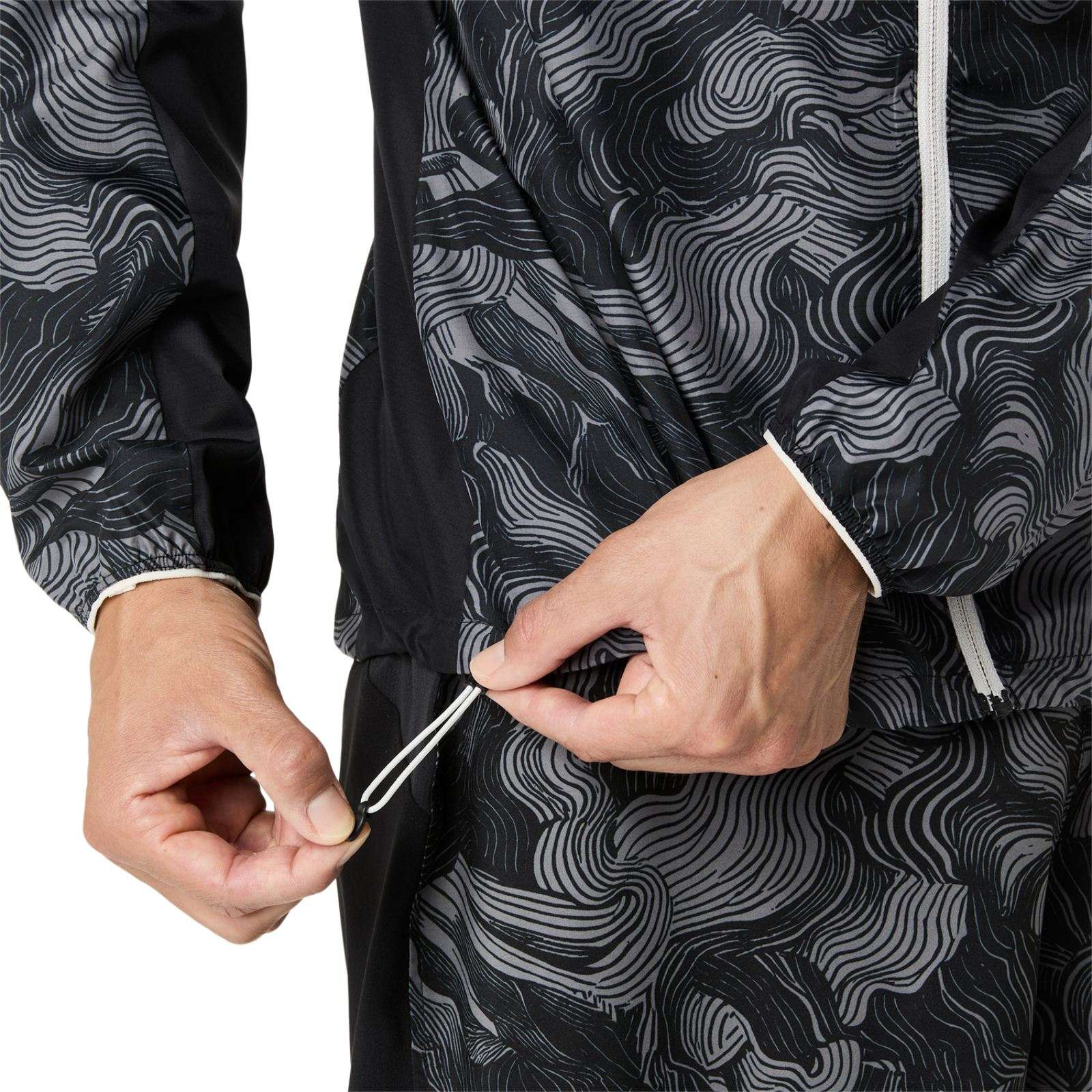 Asics FUJITRAIL™ Mens Packable Jacket - Image 4