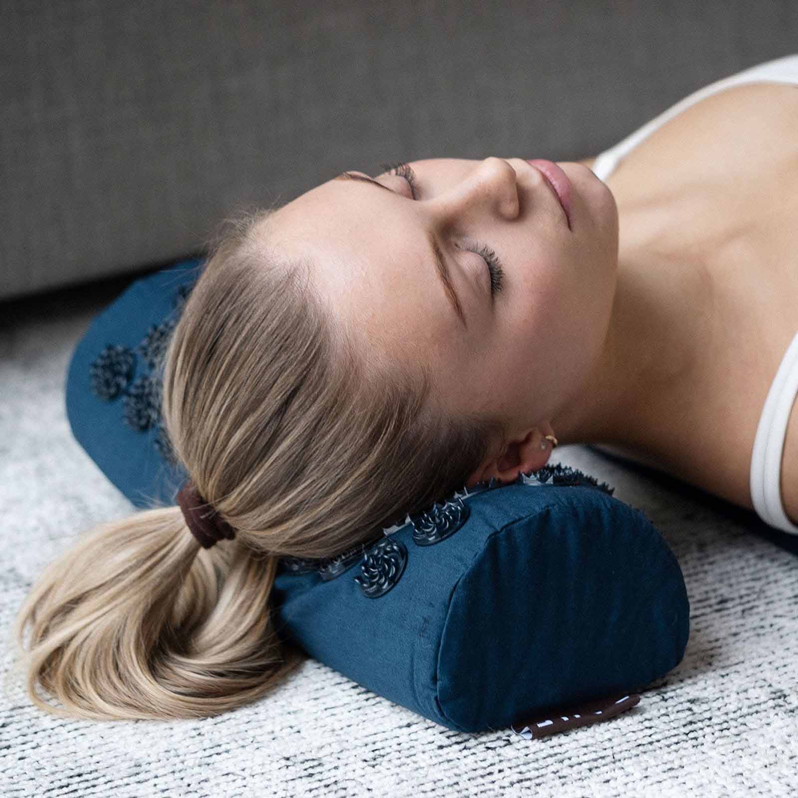 Bahe Acupressure Mat and Pillow Set - Image 4