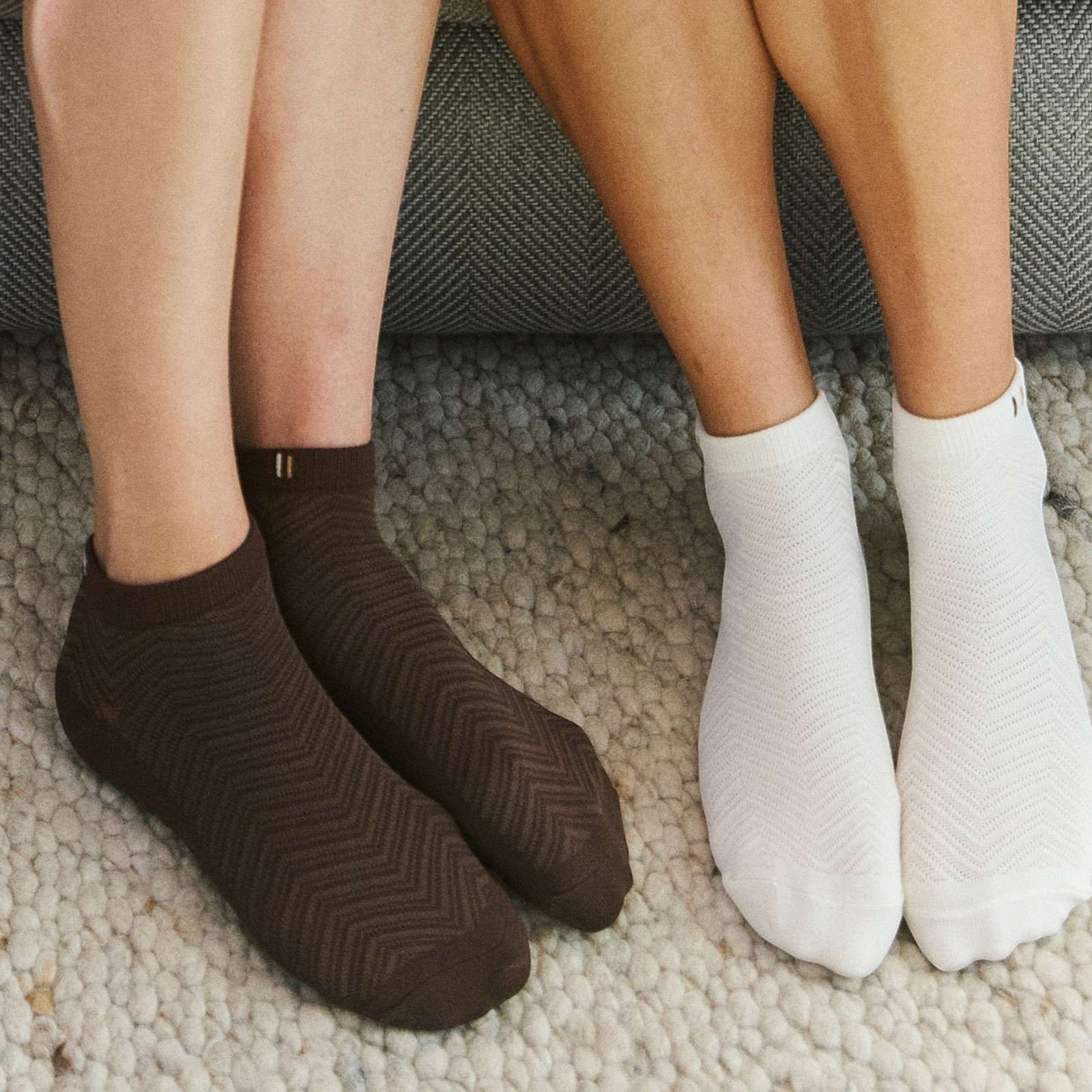 BAHE Studio Yoga / Pilates Grippy Ankle Socks 2-Pack - Image 12