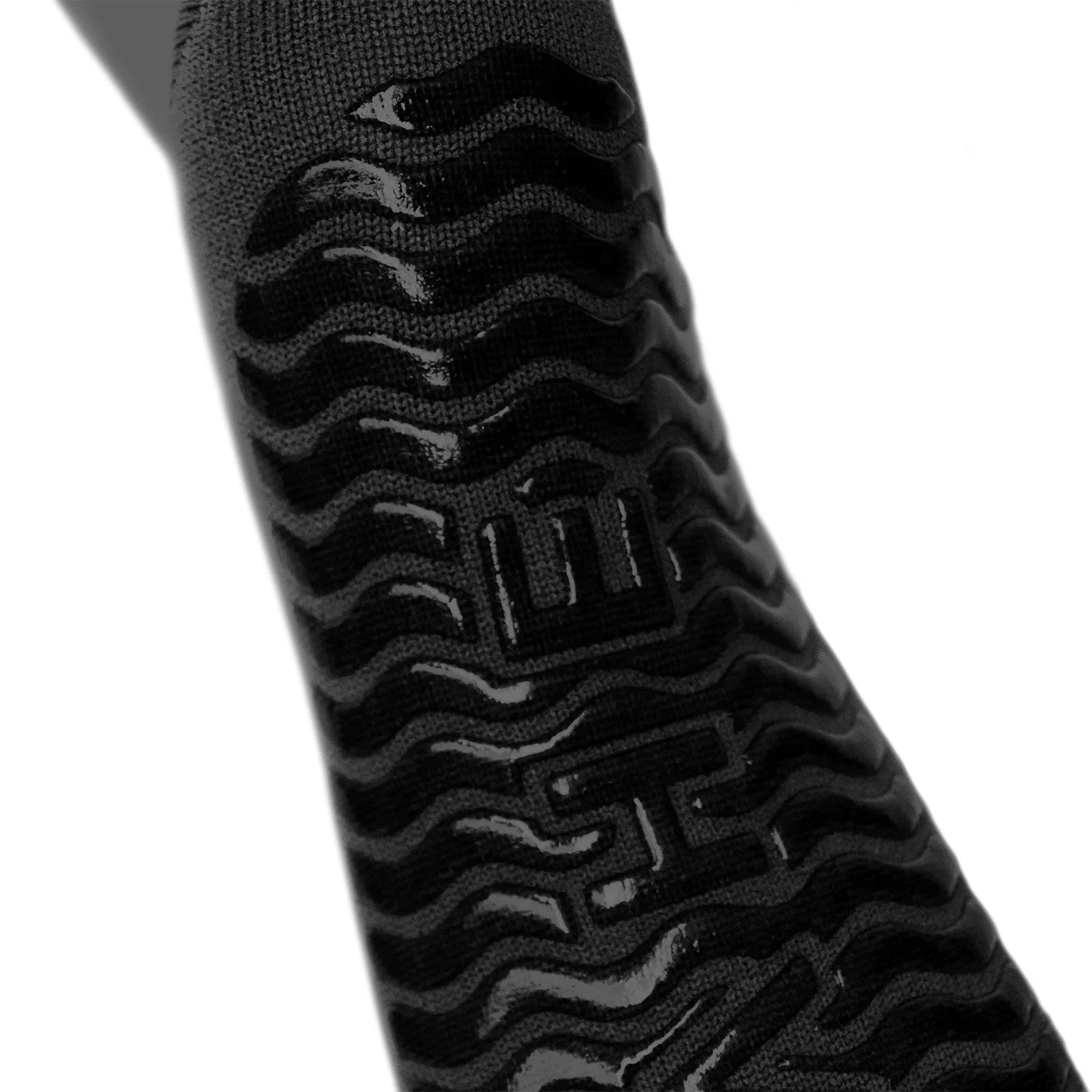 BAHE Studio Grippy Crew Socks - Image 4