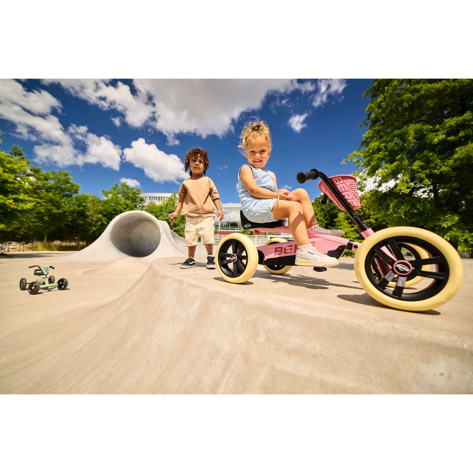 BERG Buzzy Pink Go-Kart - Image 10