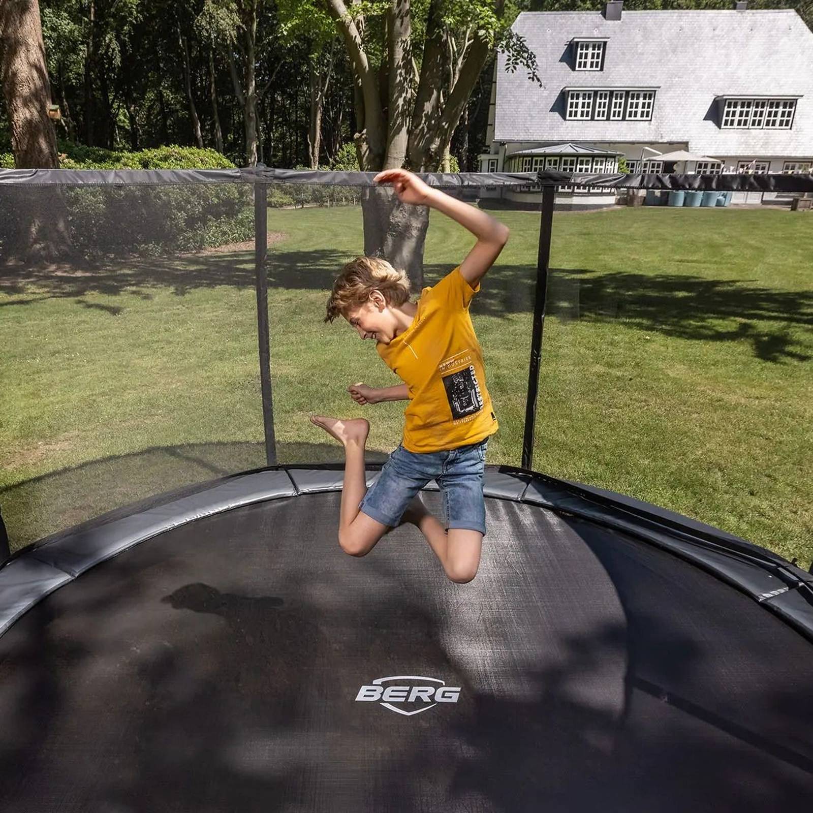 BERG Champion InGround 380 Trampoline Grey + Safety Net Deluxe - Image 3