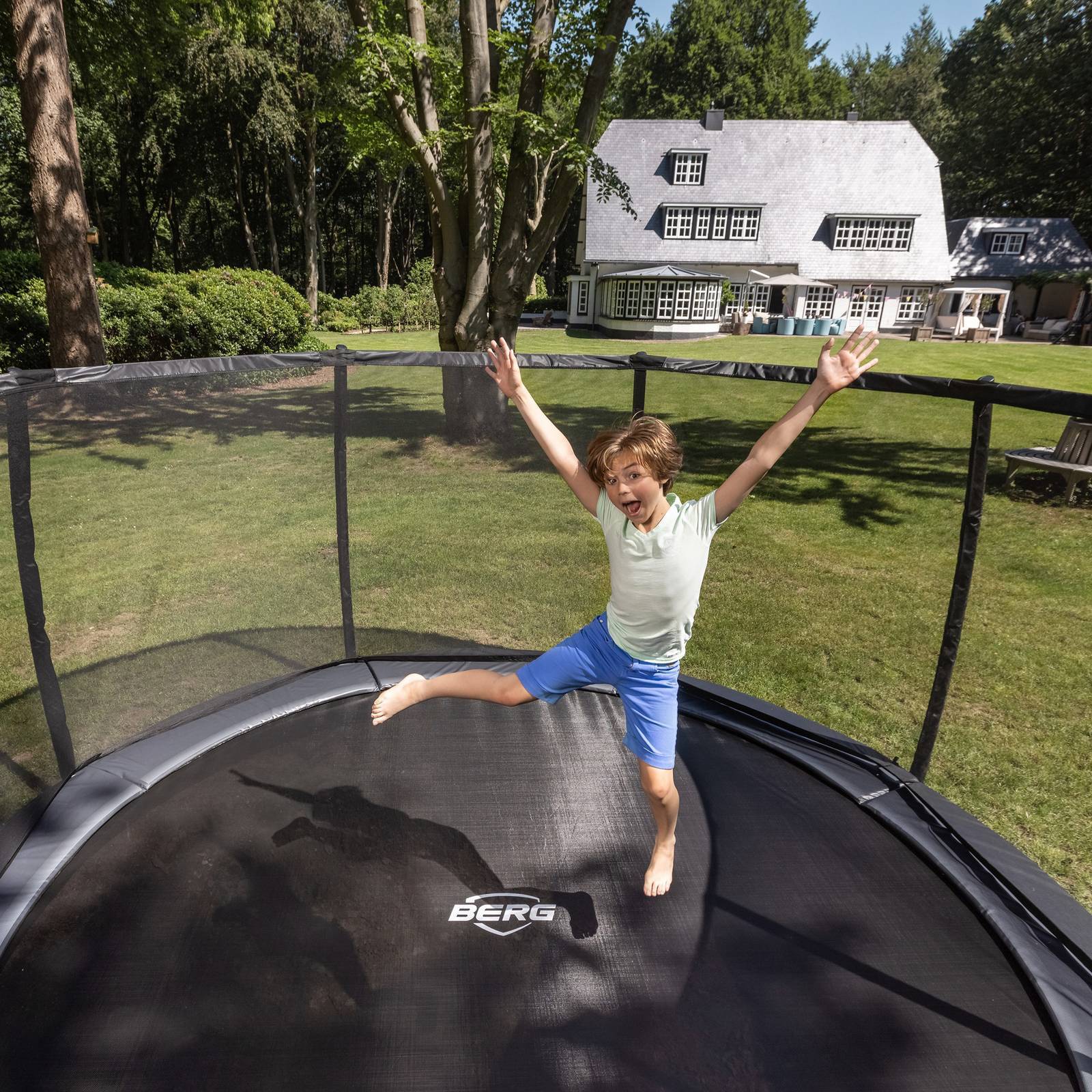 BERG Elite InGround 430 Trampoline Grey + Safety Net DLX XL - Image 3