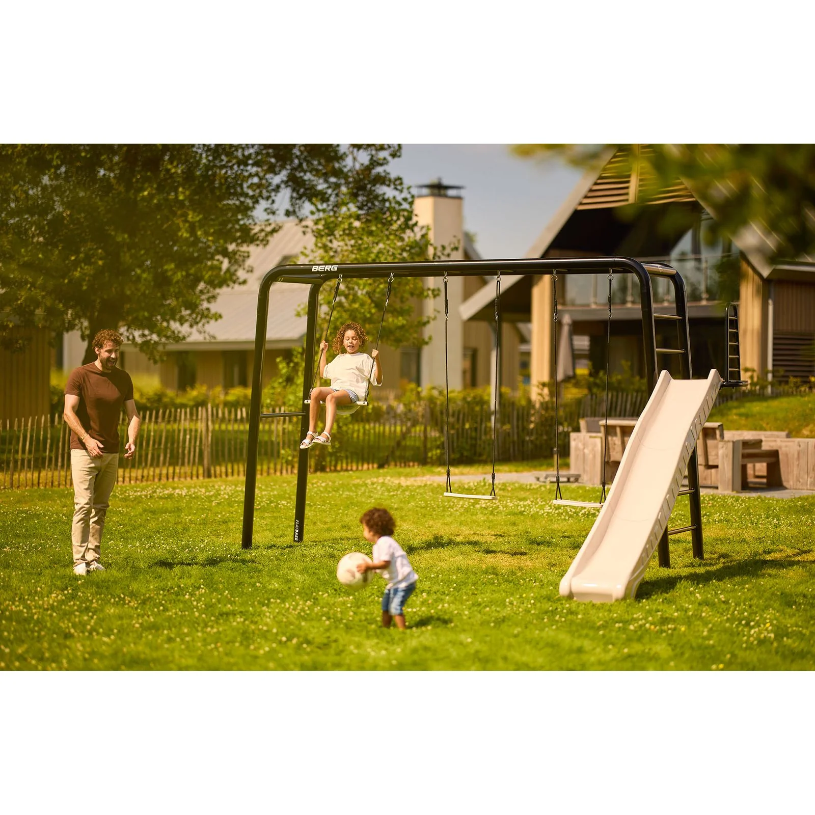 Berg Playbase Platform + Slide - Image 6