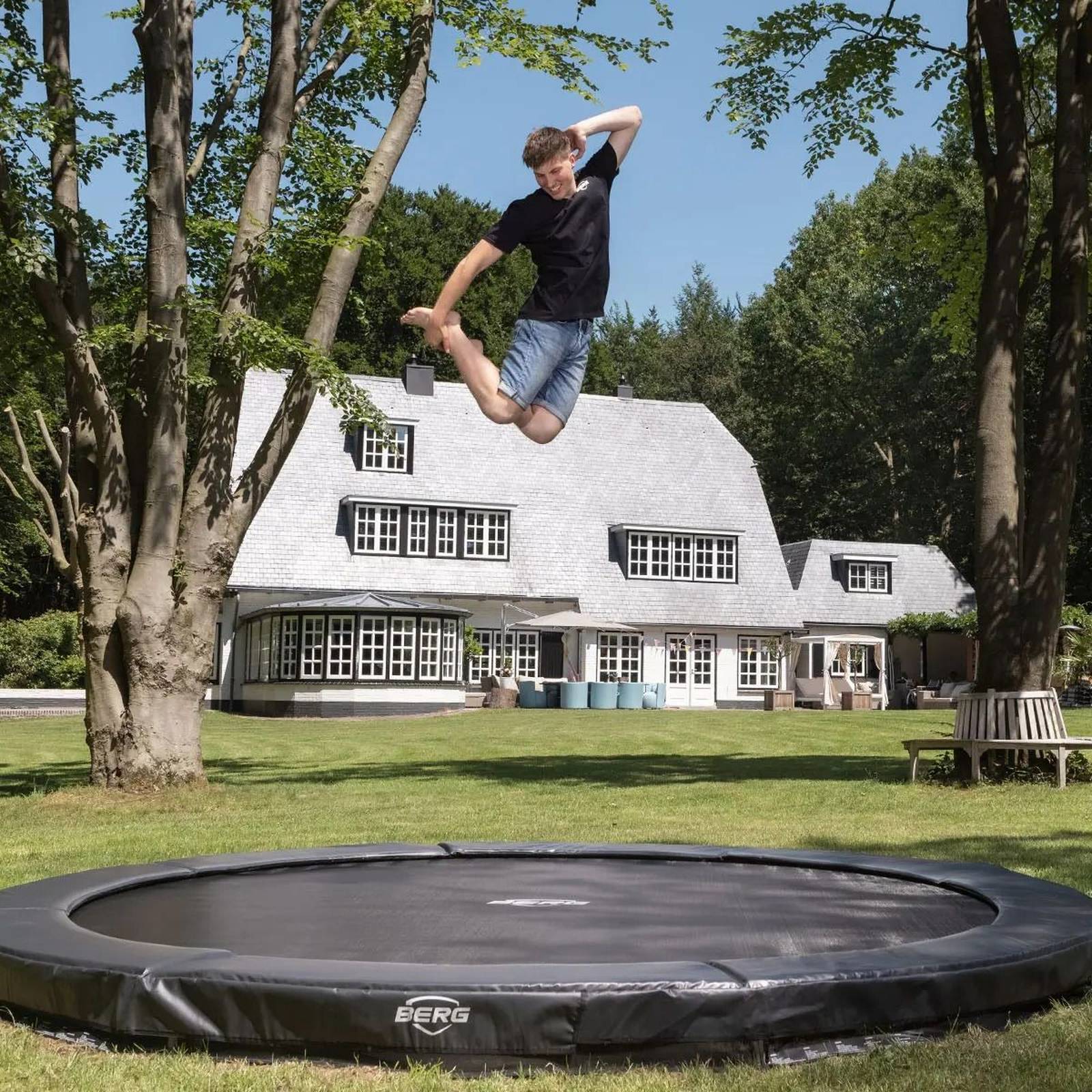 BERG SPORTS Champion InGround 430 Trampoline Grey - Image 2