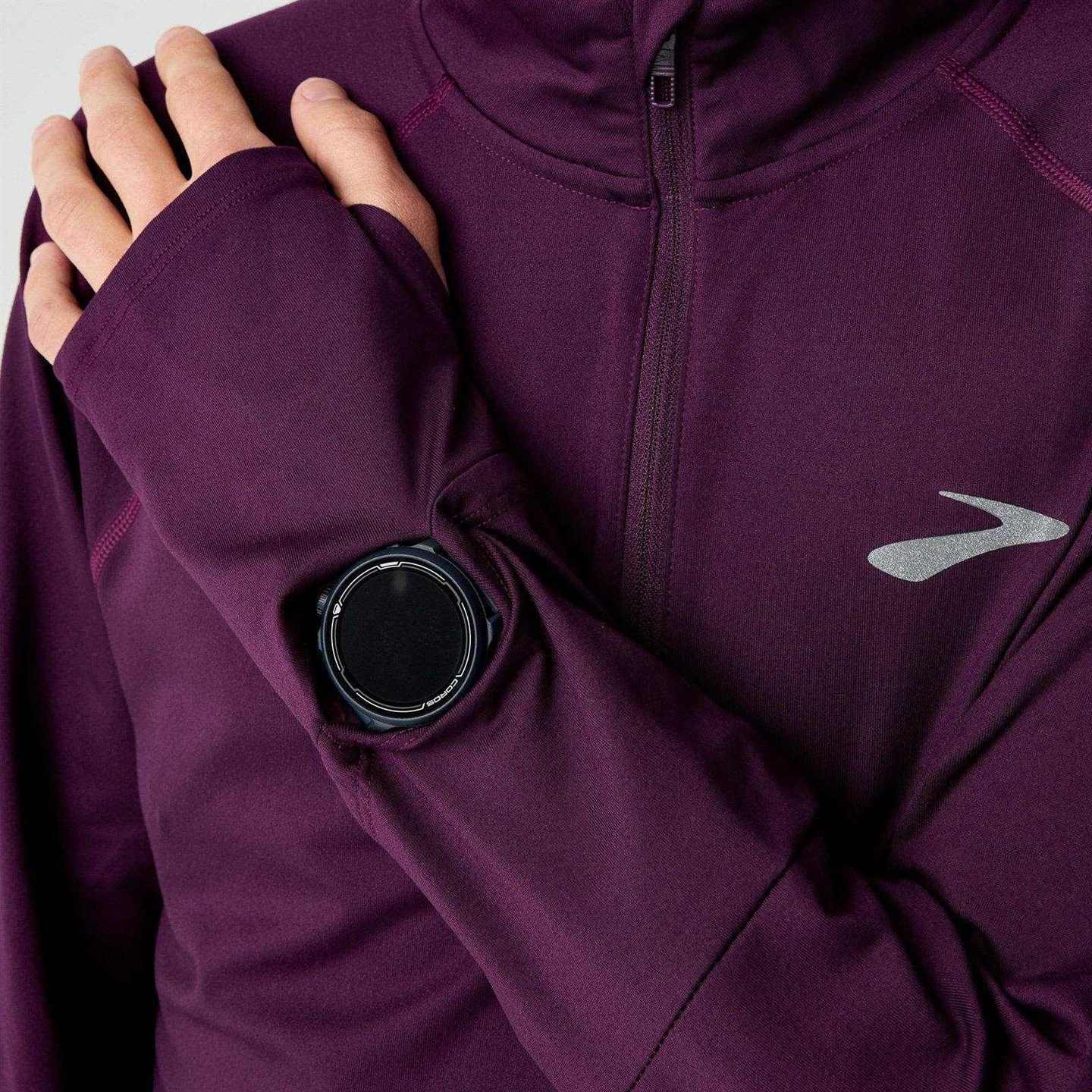 Brooks Dash 3.0 Mens Half-Zip Long-Sleeve Top - Image 3