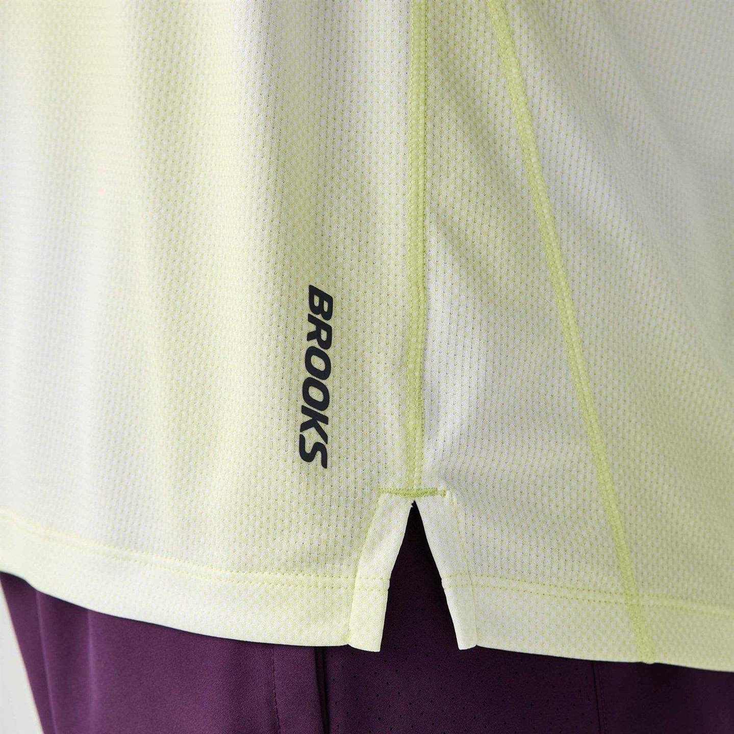 Brooks Dash Printed Mens Short-Sleeve Running T-Shirt - Image 4