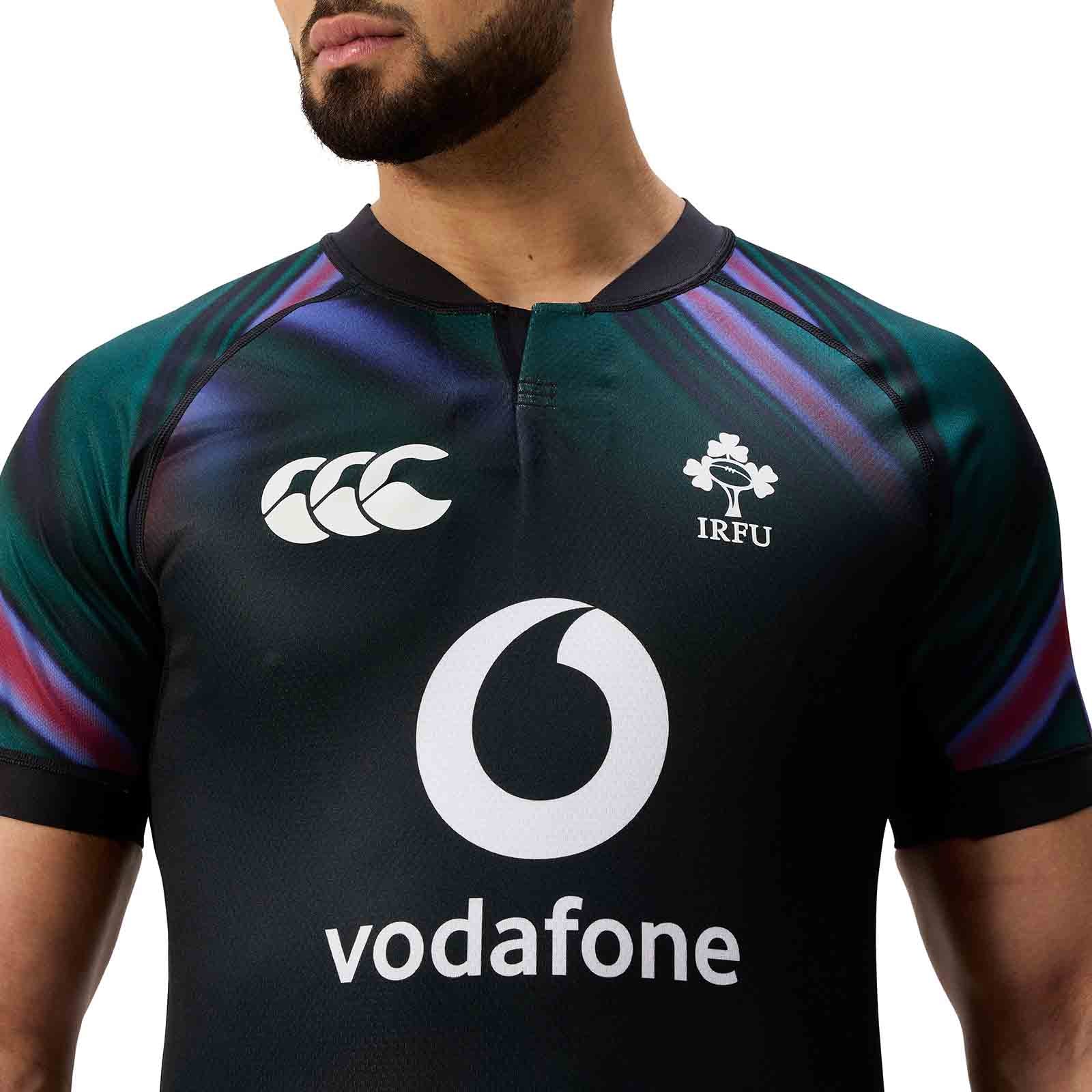 Canterbury IRFU Ireland Rugby 2025/26 Mens Pre-Game Pro Jersey - Image 5