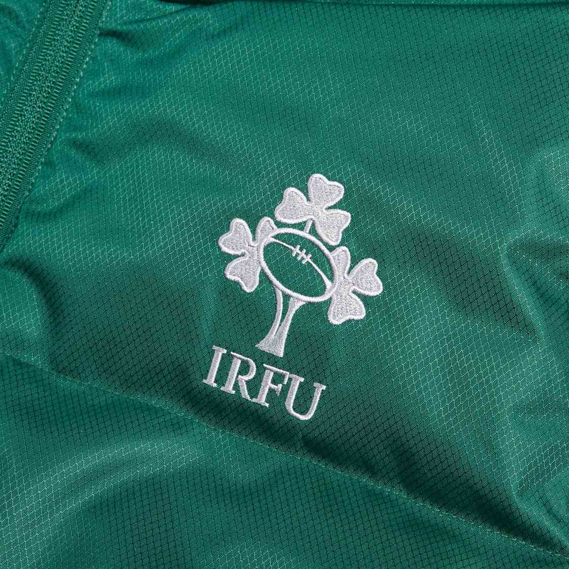 Canterbury IRFU Rugby Ireland 2024/25 Kids Rugby Full-Zip Puffer Jacket - Image 3