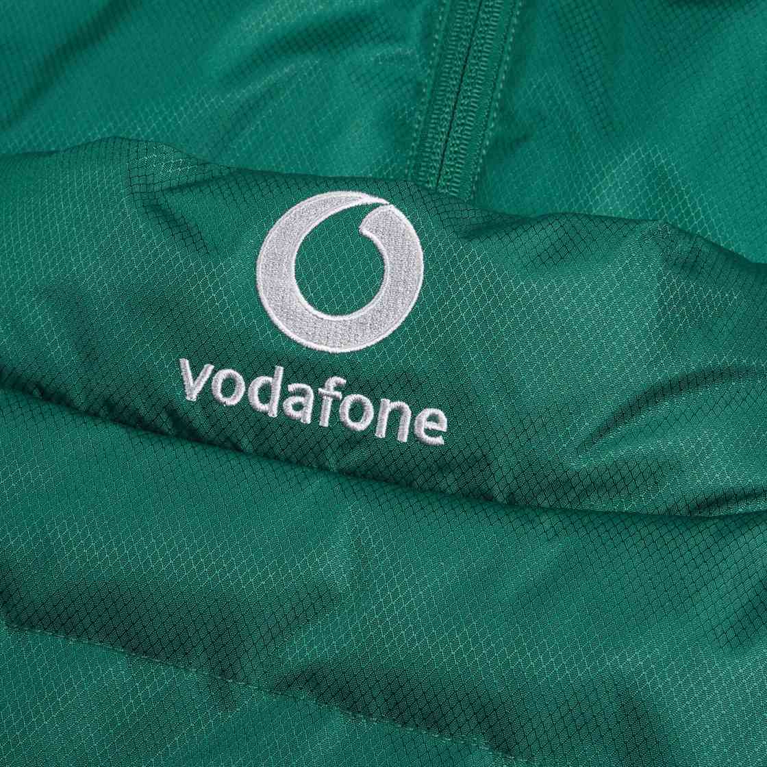 Canterbury IRFU Rugby Ireland 2024/25 Kids Rugby Full-Zip Puffer Jacket - Image 5