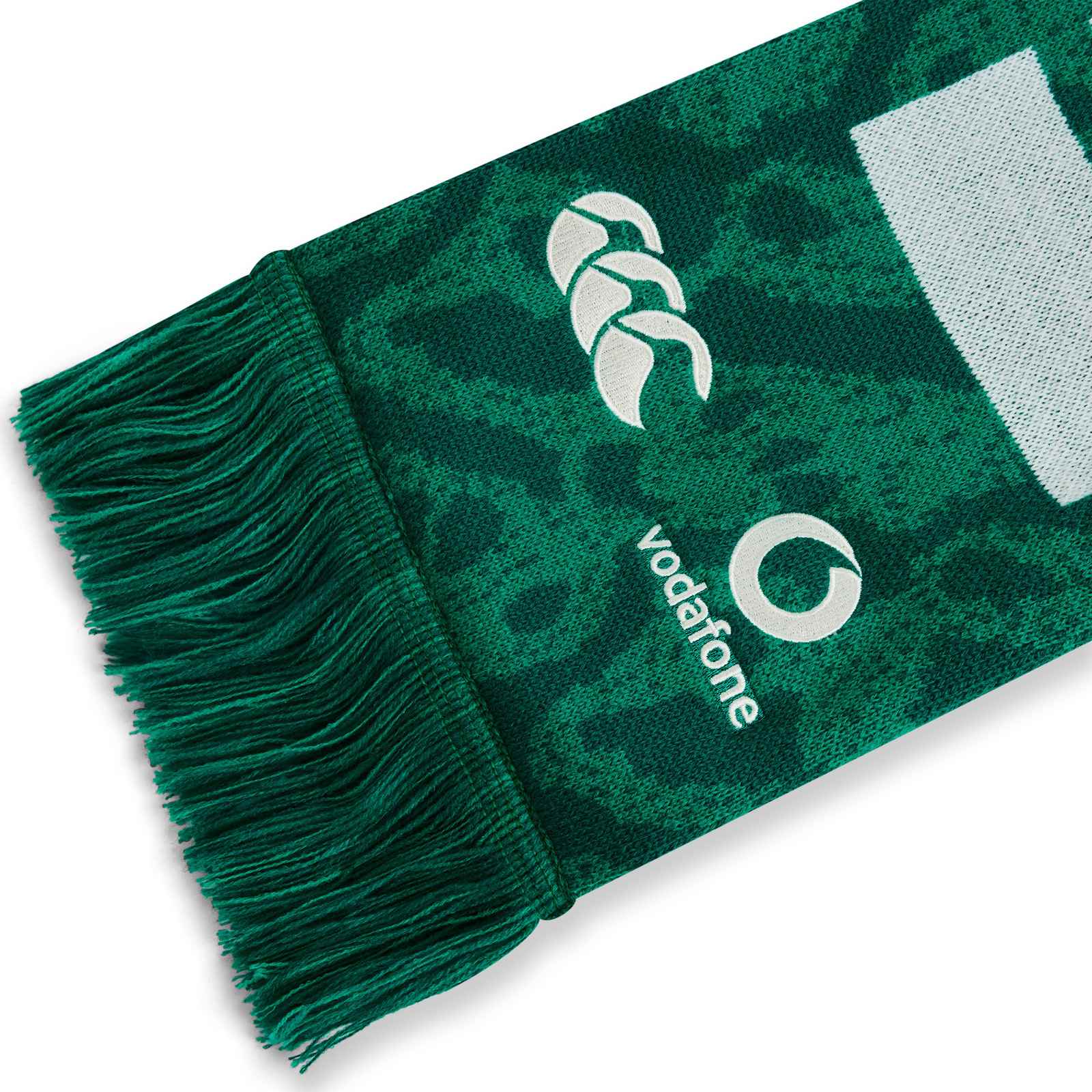 Canterbury IRFU Ireland Rugby 2025/26 Adults Scarf - Image 4