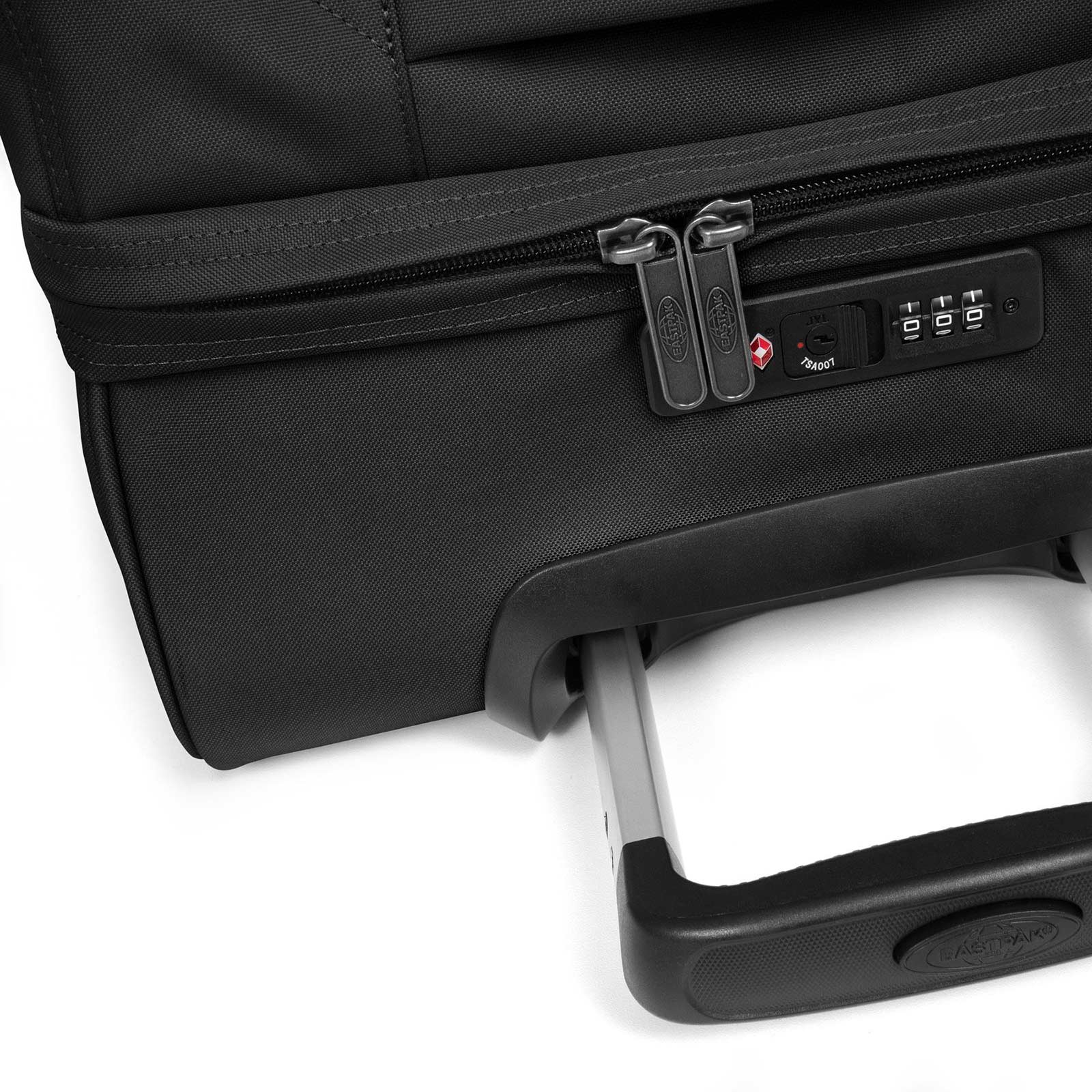EASTPAK Transit'R Medium Travel Bag - Image 4