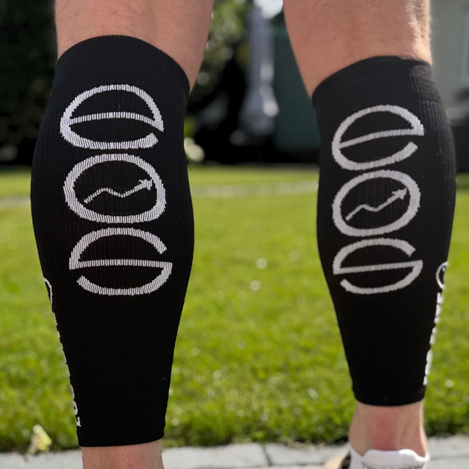 EOS Calf Compression Sleeves - Image 3