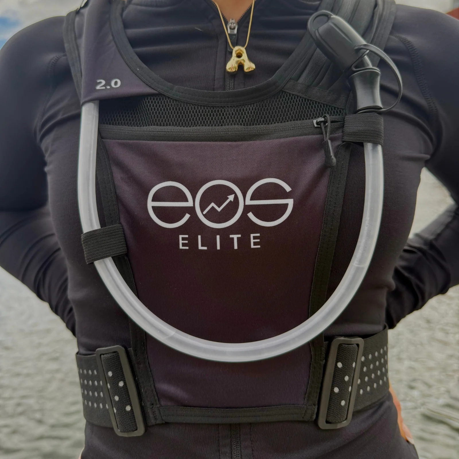 EOS Elite UltraLight 2.0 Reflective Running Vest - Image 3
