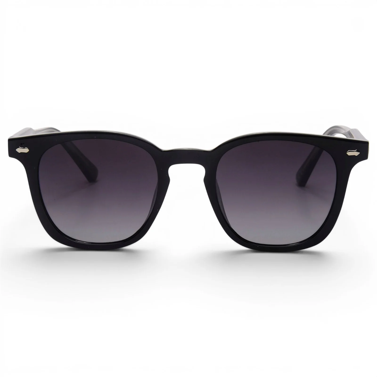 Euro Optics CP Frame Smoke Gradient Polarised Sunglasses - Image 2