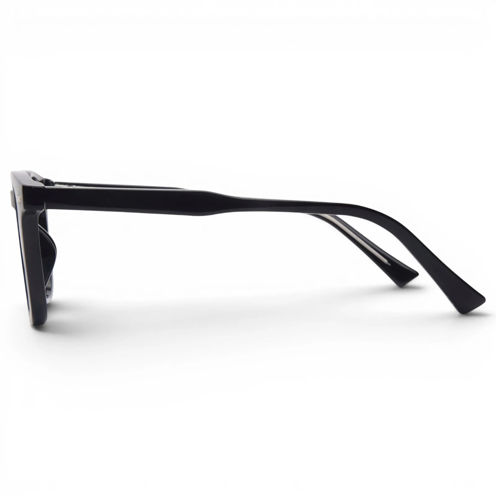 Euro Optics CP Frame Smoke Gradient Polarised Sunglasses - Image 3