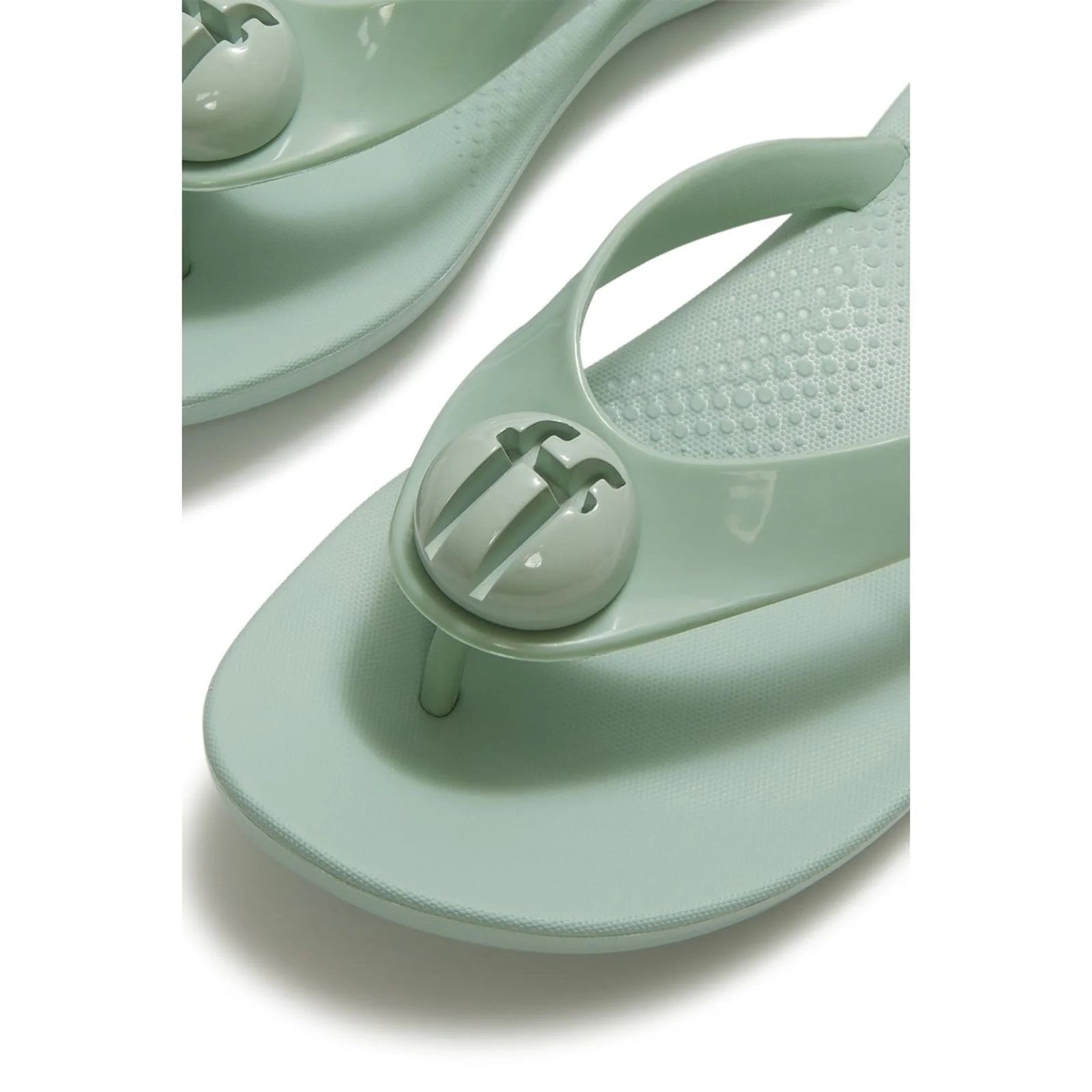 Fitflop Womens iQushion Glossy-Button Flip-Flops Mint Whisper - Image 4