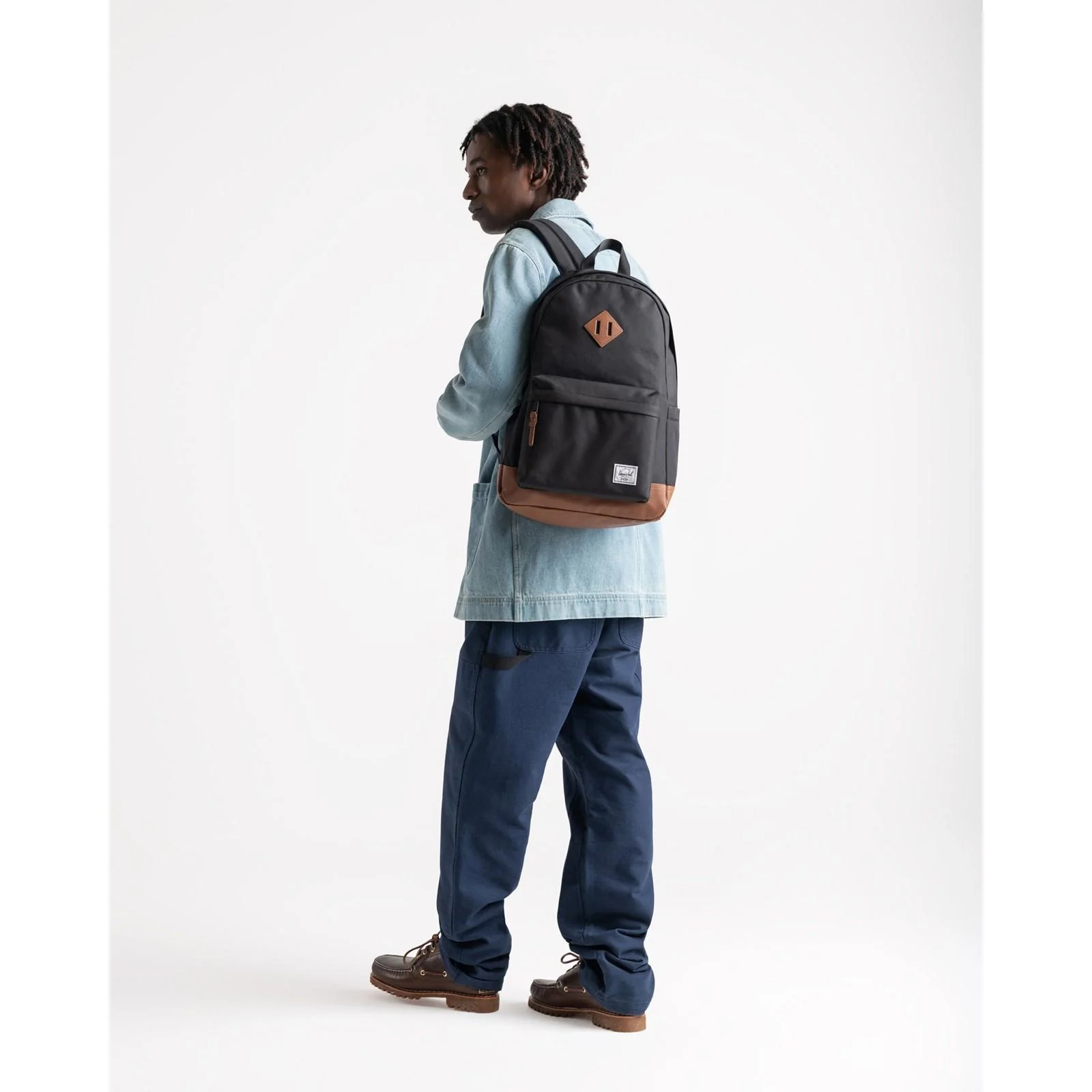 Herschel Bags Unisex Herschel Heritage Backpack Black/Tan - Image 3