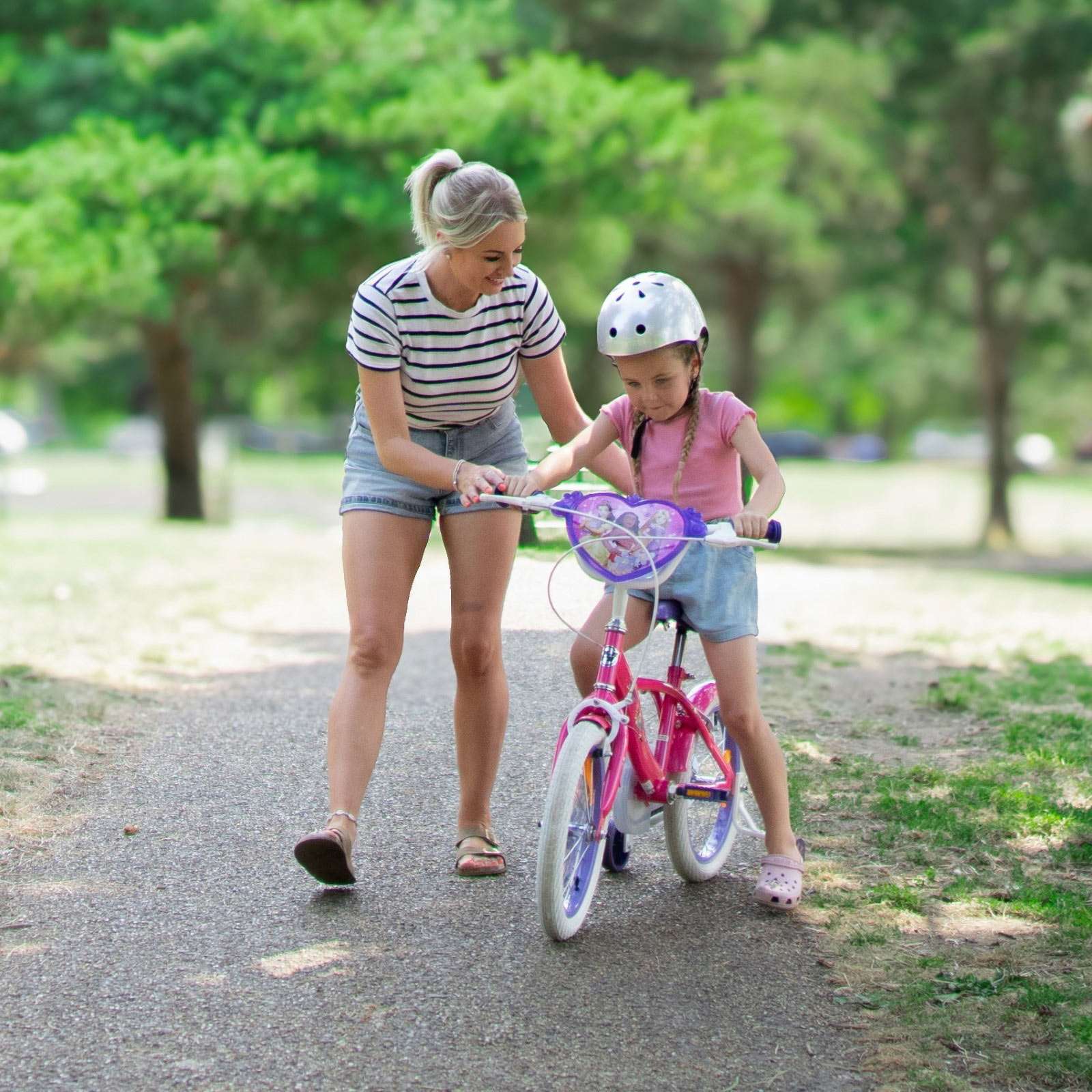 Huffy Disney Princess 16" Kids Bike - Image 10