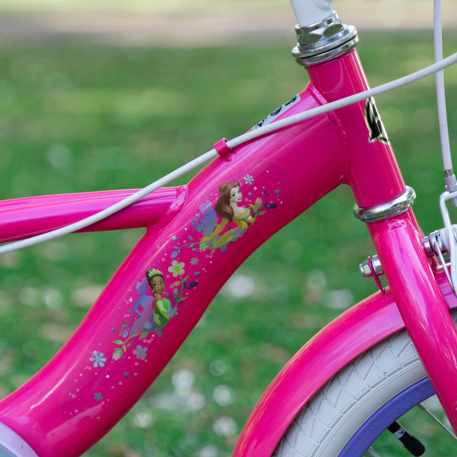 Huffy Disney Princess 16" Kids Bike - Image 13