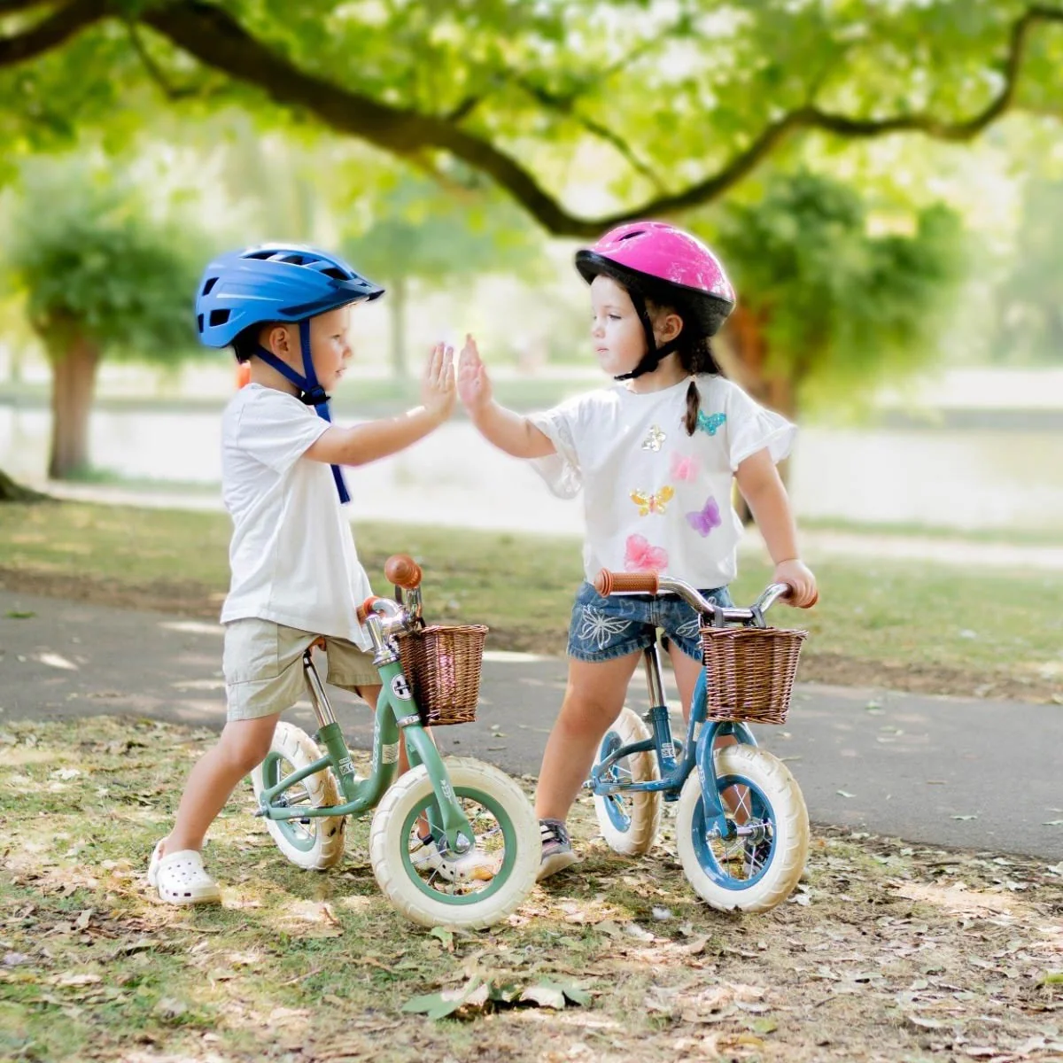 Huffy Vintage Balance Kids 10" Bike - Green - Image 14