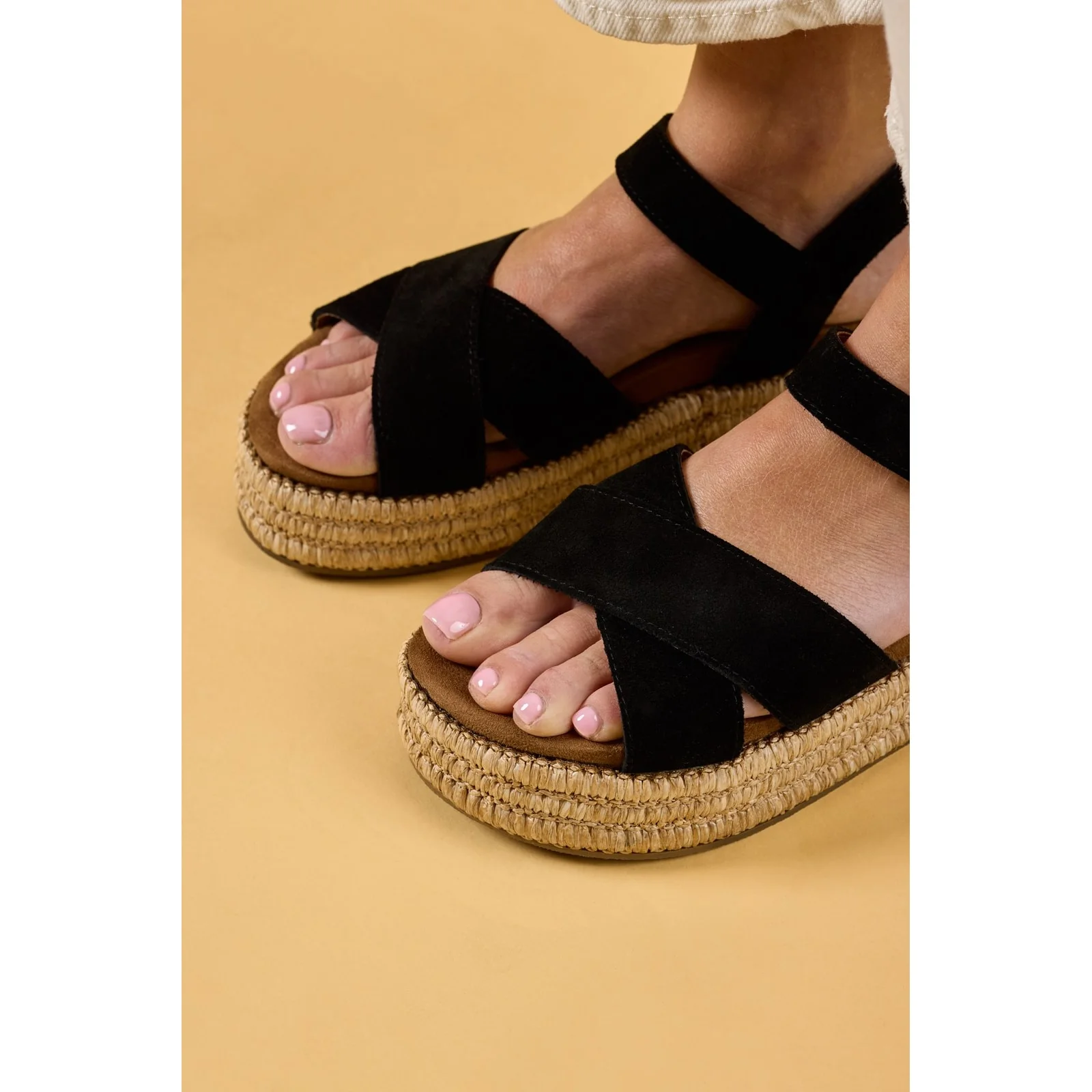 Hush Puppies Womens Rosa Rafia Sandal Black - Image 6