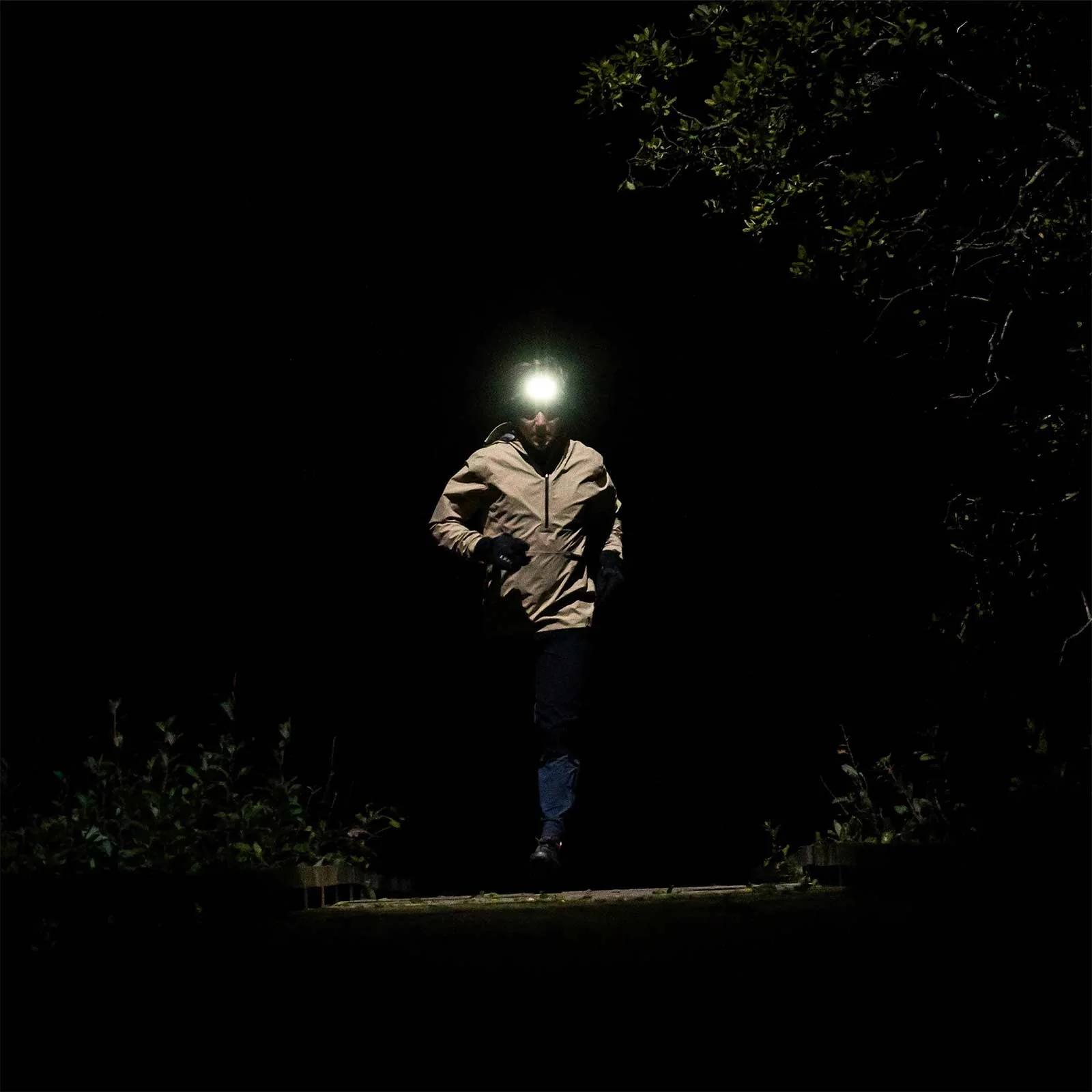 Ledlenser NEO9R Rechargeable Headlamp - Image 4