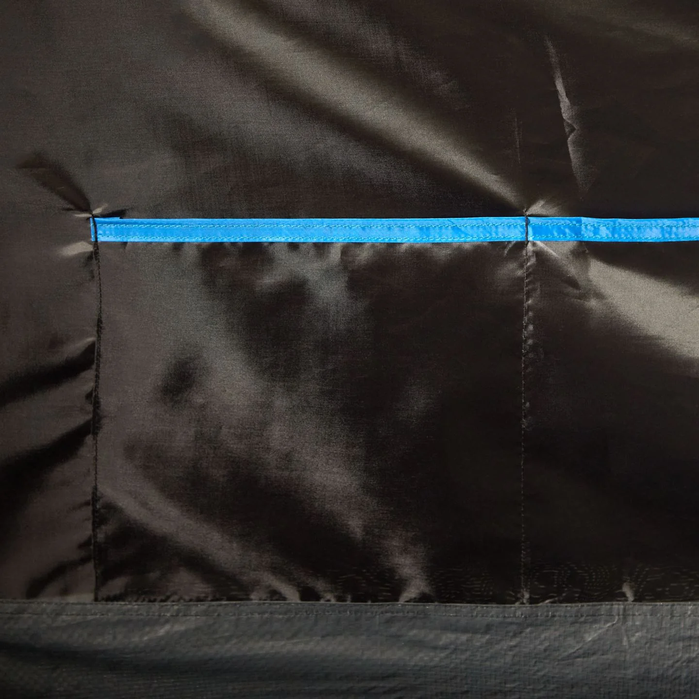 McKINLEY Vega 4 Person 40.4 Sleepwell Tent - Image 7