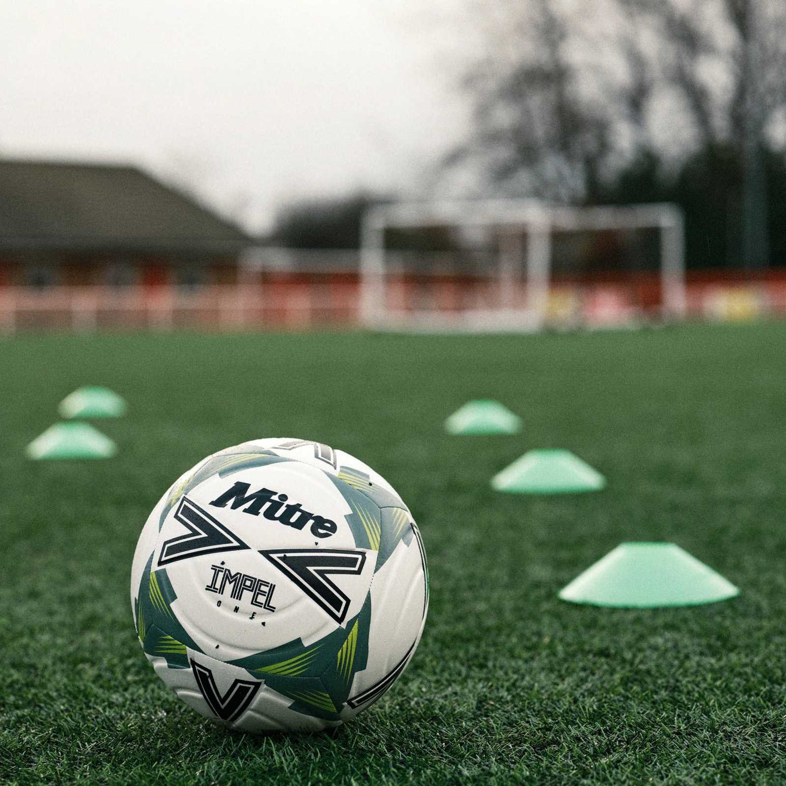 Mitre Impel One Hyperflow Groove Football - 10 Pack - Image 9