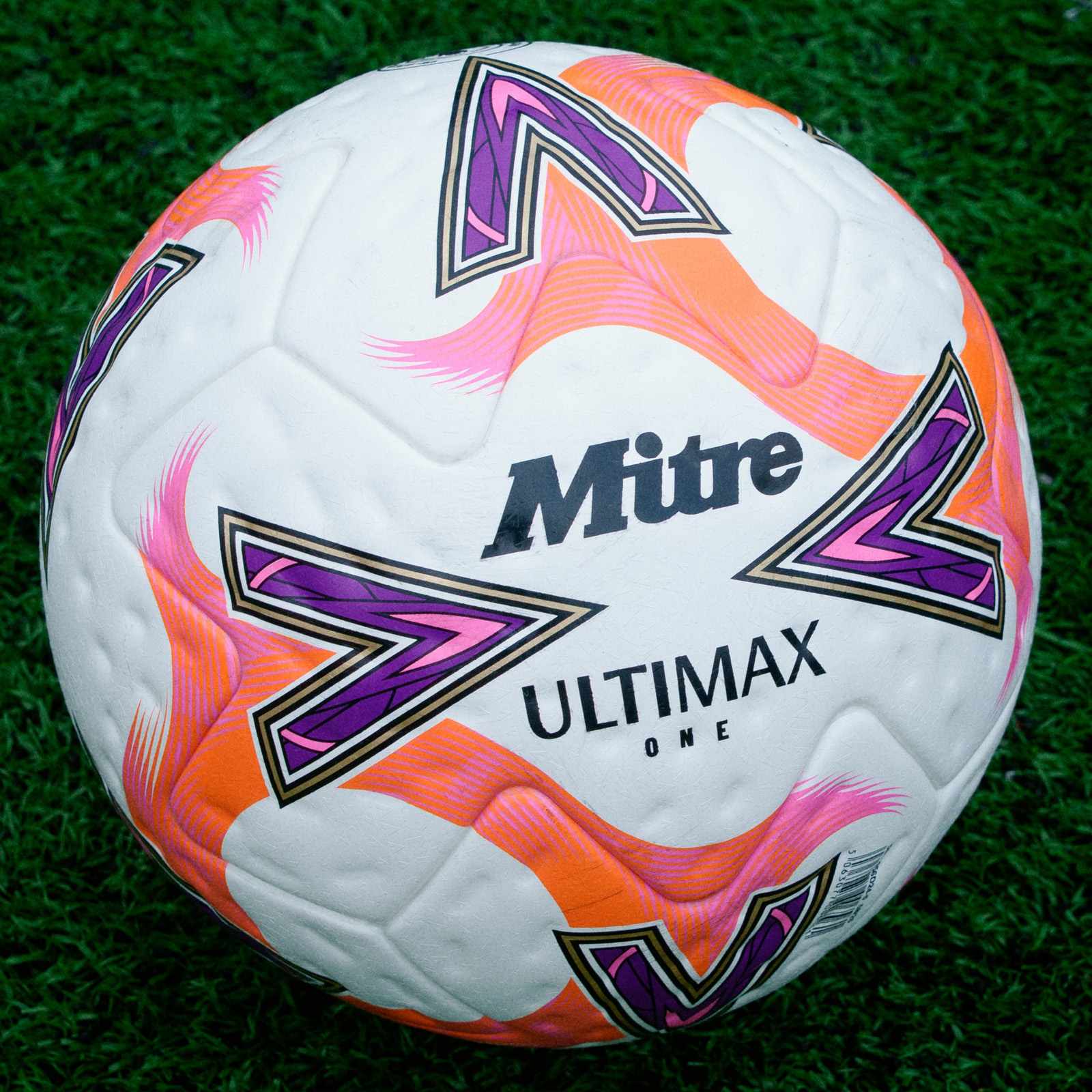 Mitre Ultimax One 2026 FIFA Quality Pro Football - 5 Pack - Image 3
