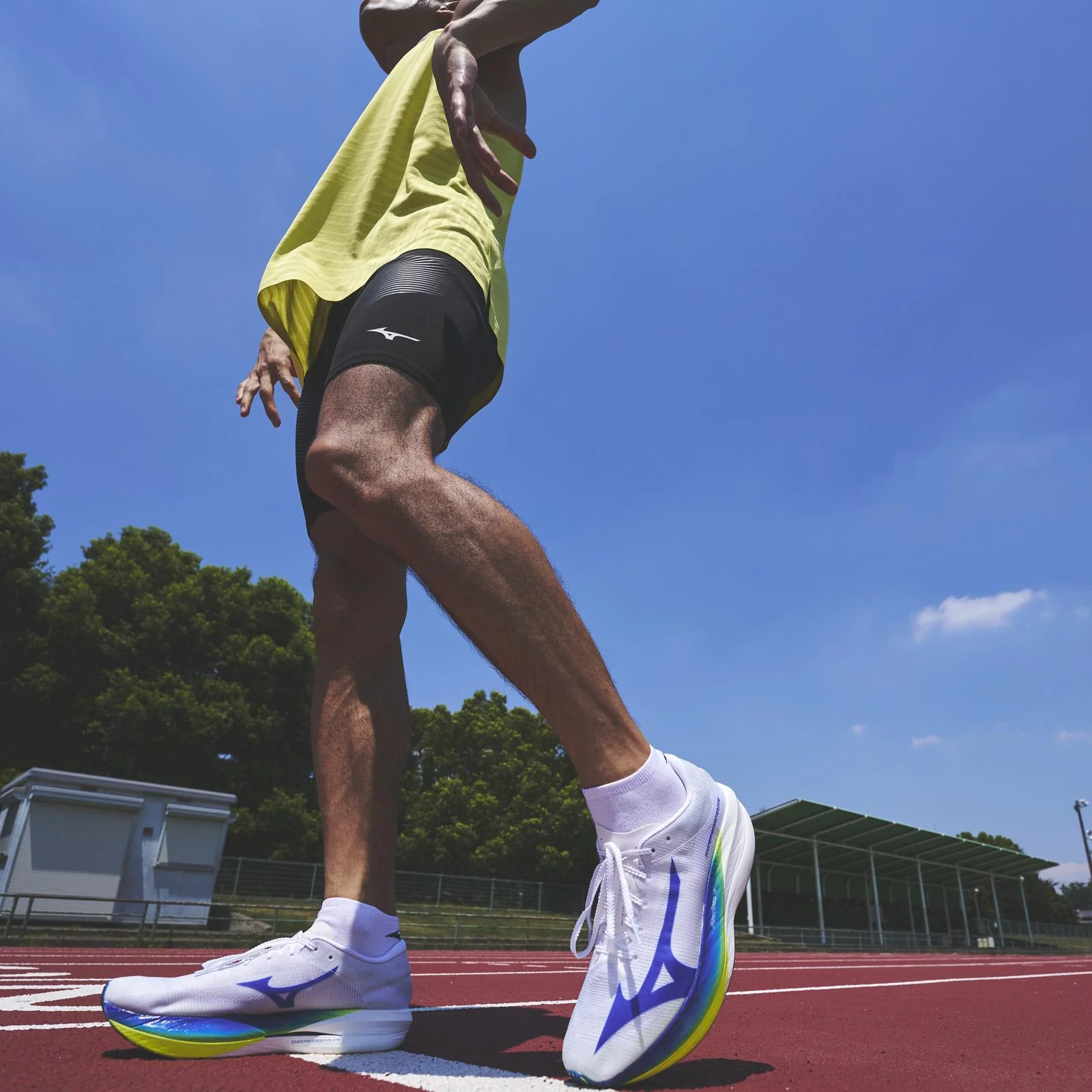 Mizuno Hyperwarp Elite Womens Lightweight Running Shoes - Image 10