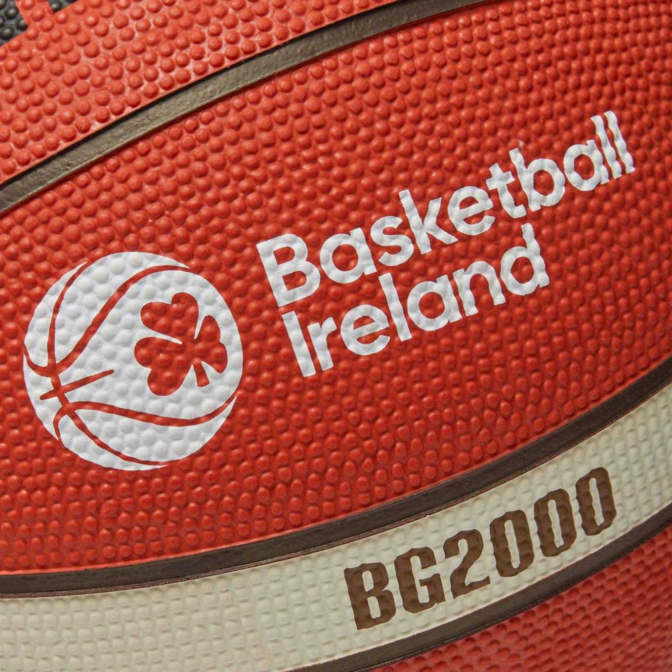 Molten Basketball Ireland Outdoor Basketball Size 5 - 10 Pack - Image 5