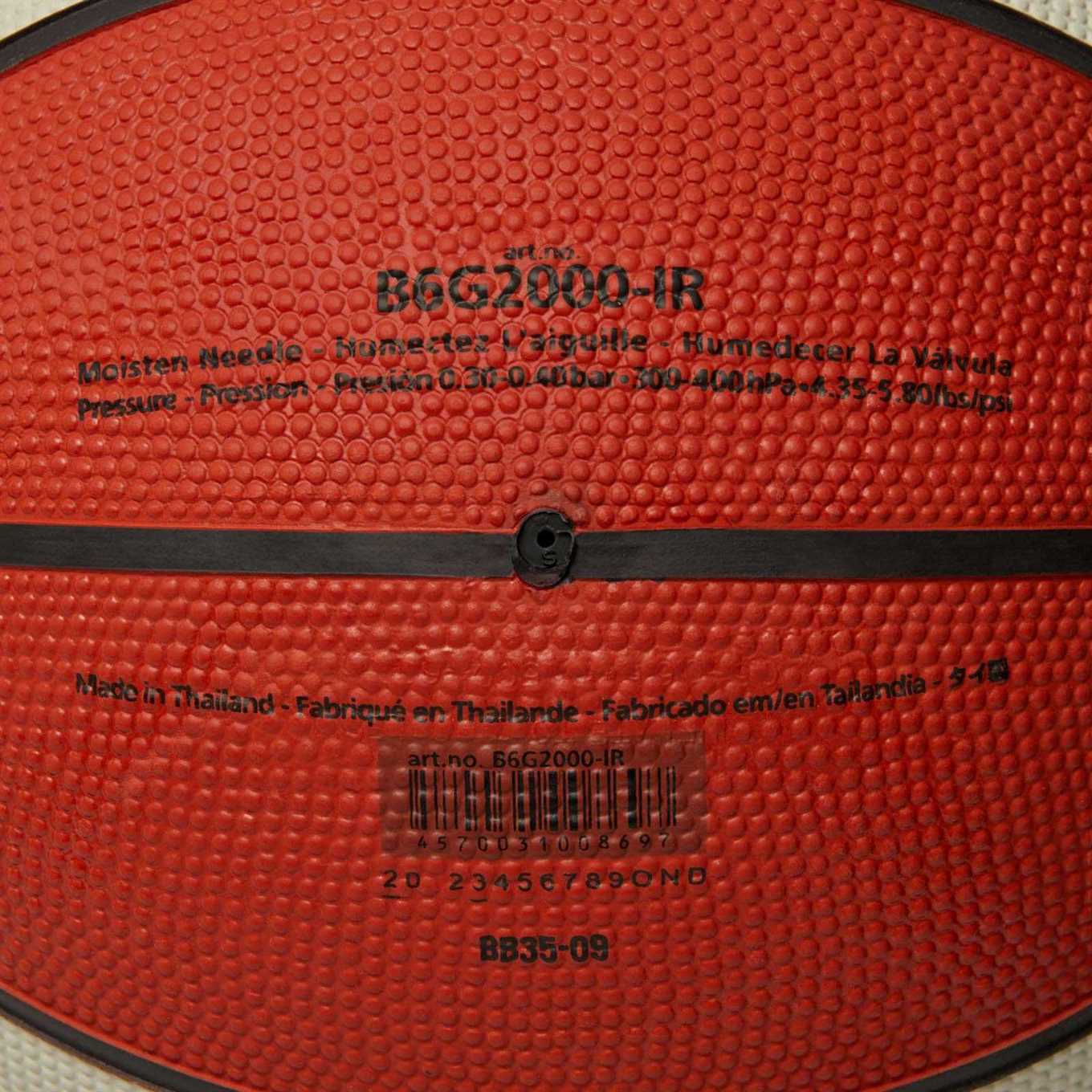 Molten Basketball Ireland Outdoor Basketball - Size 6 - Image 5