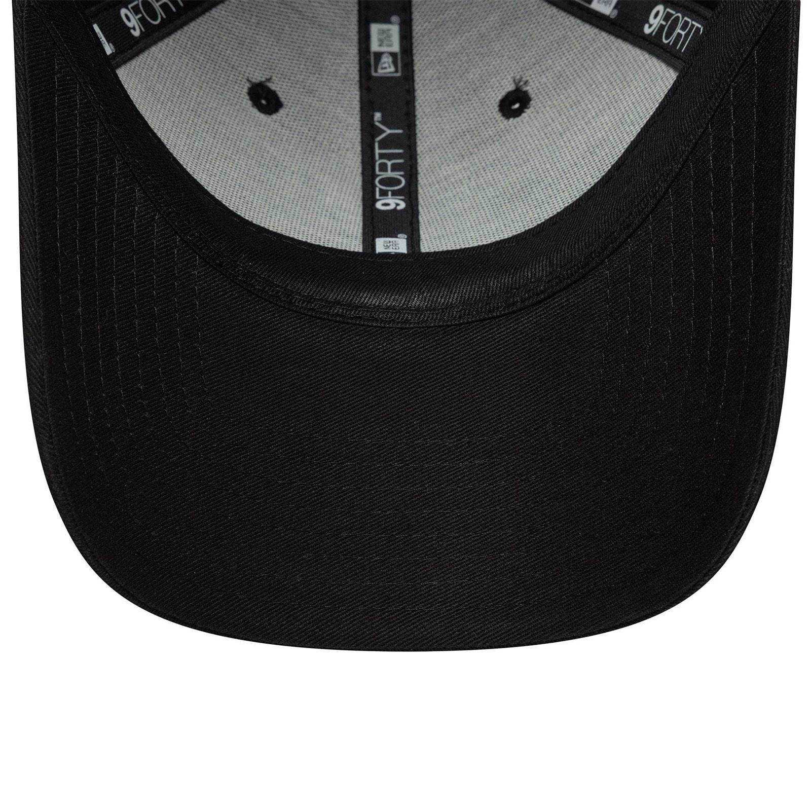 New Era Liverpool FC 9FORTY Kids Adjustable Cap - Image 5